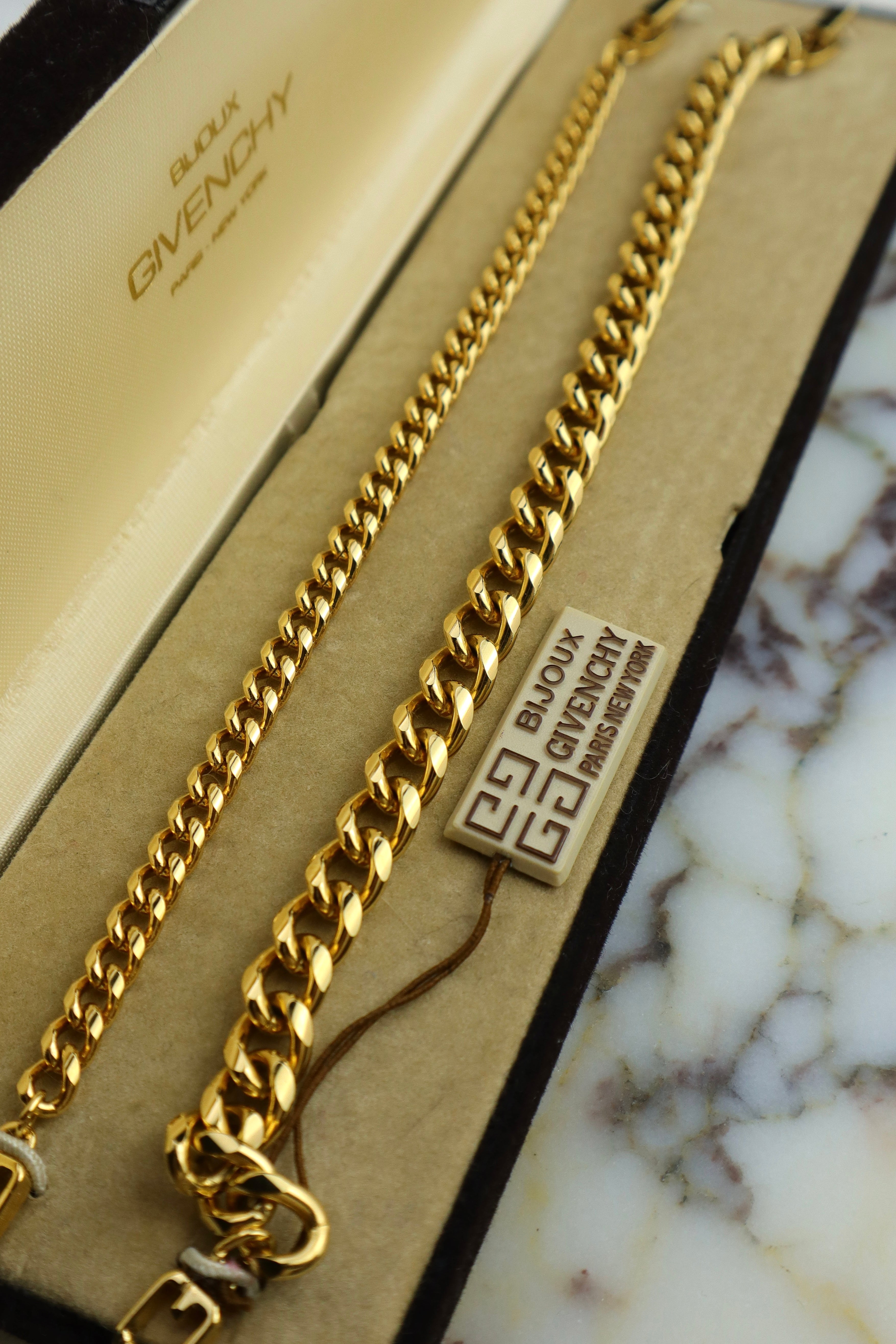 Givenchy - dwie bransoletki vintage