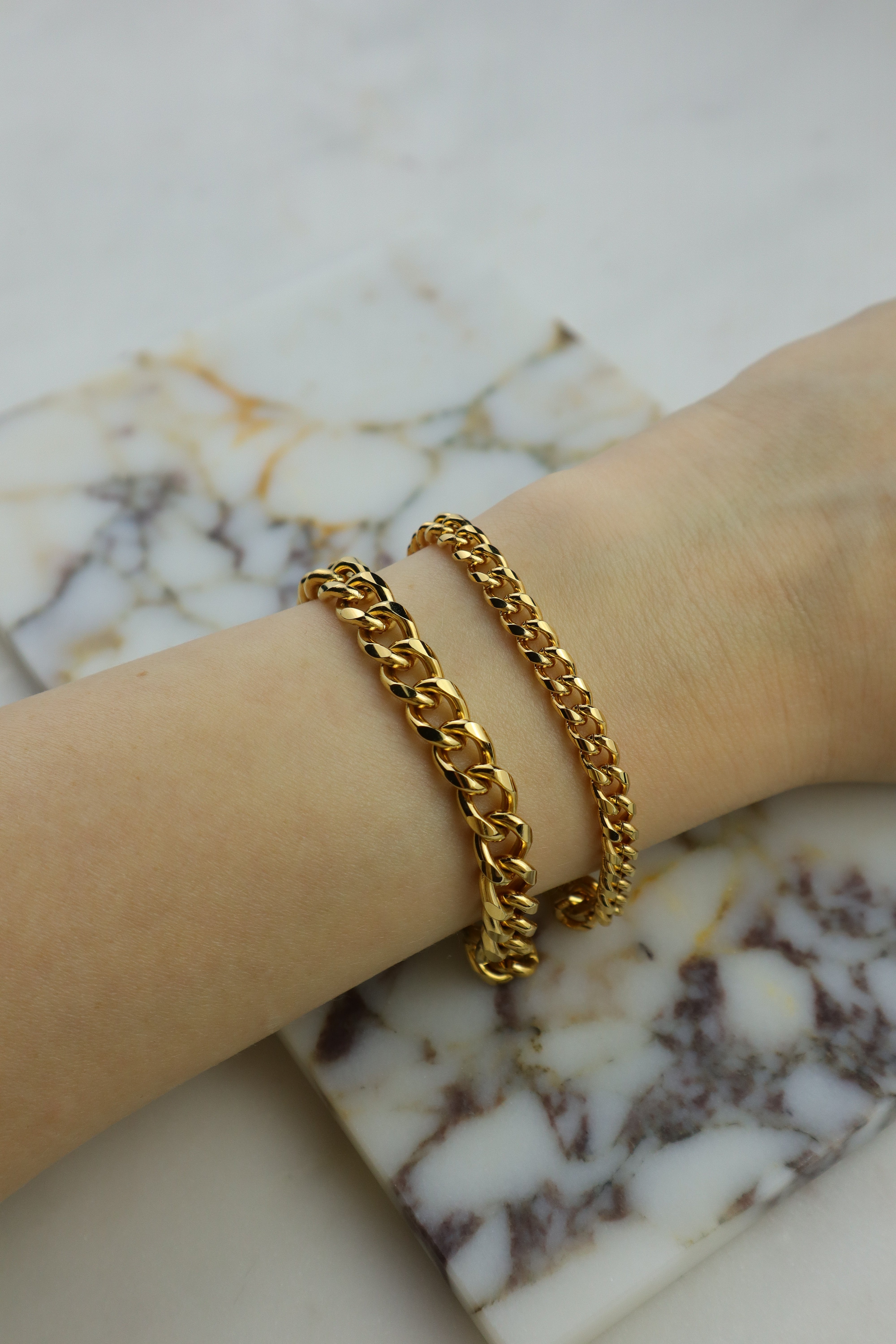 Givenchy - dwie bransoletki vintage