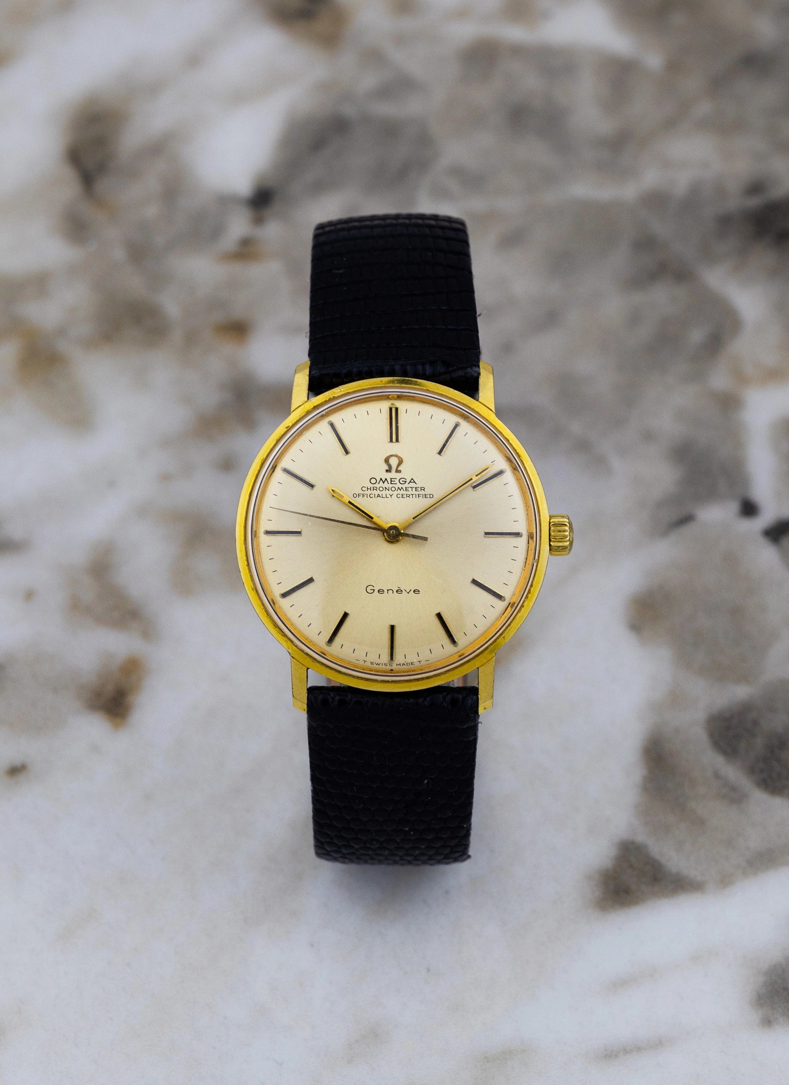 1968 18K Omega Geneve Chronometer ref. 137.001 cal.602