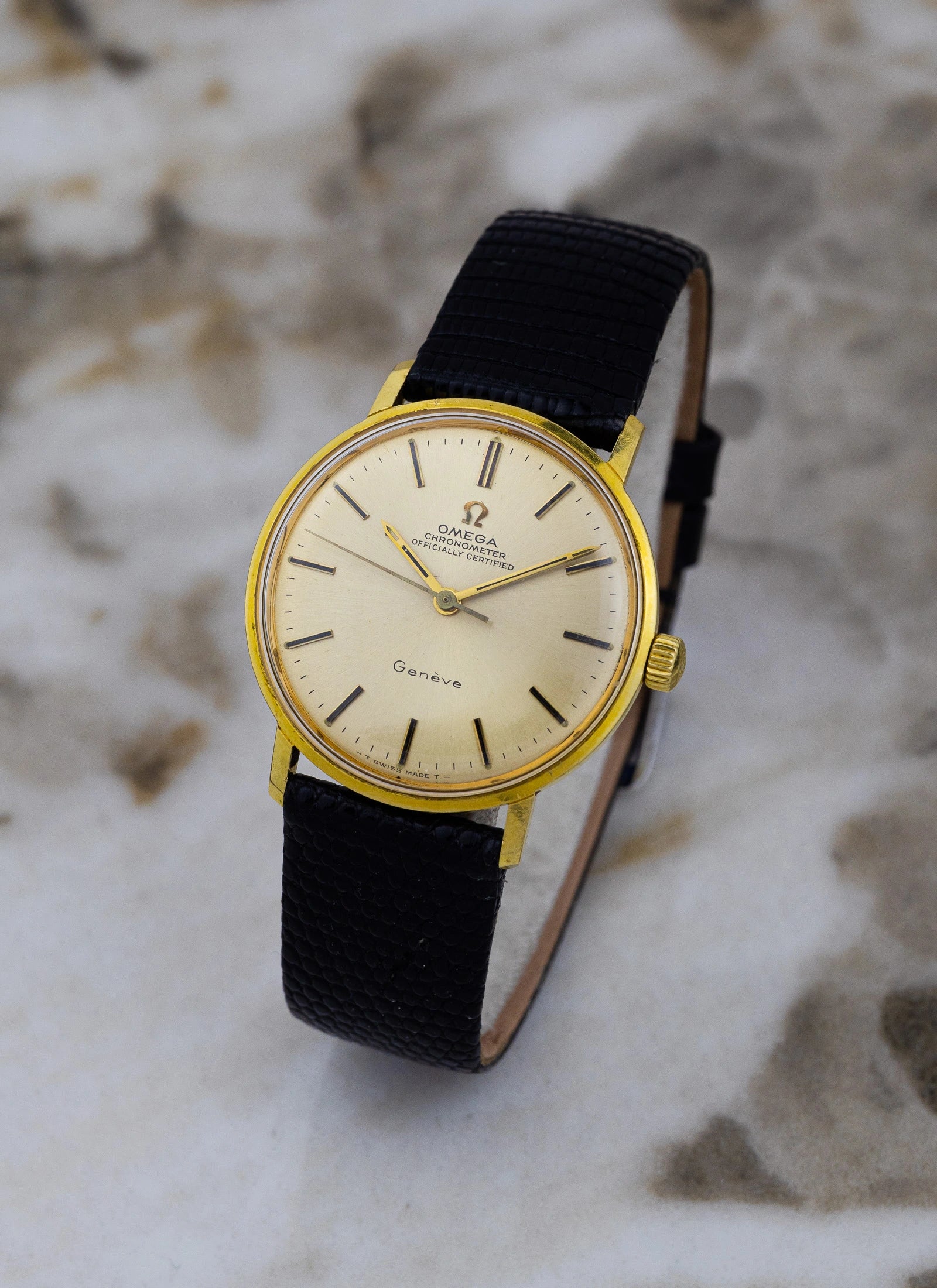 1968 18K Omega Geneve Chronometer ref. 137.001 cal.602