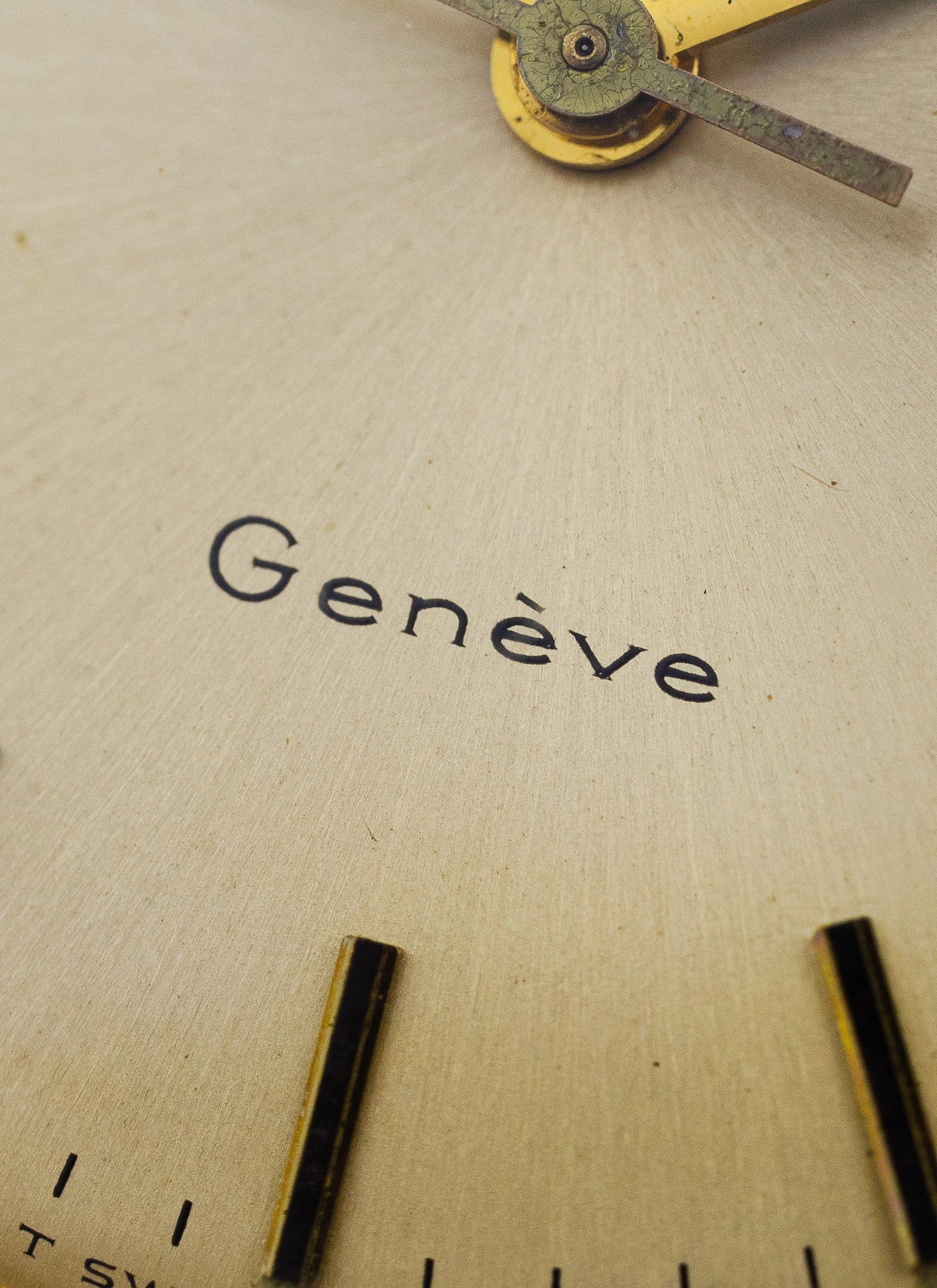 1968 18K Omega Geneve Chronometer ref. 137.001 cal.602