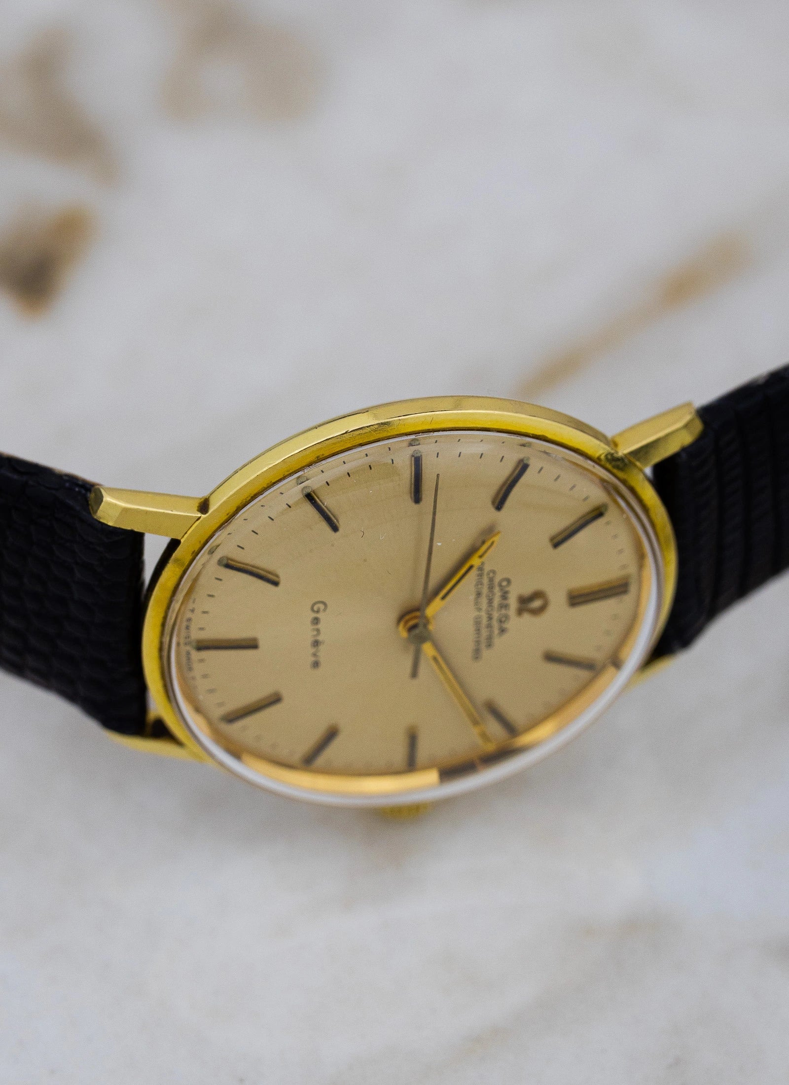 1968 18K Omega Geneve Chronometer ref. 137.001 cal.602