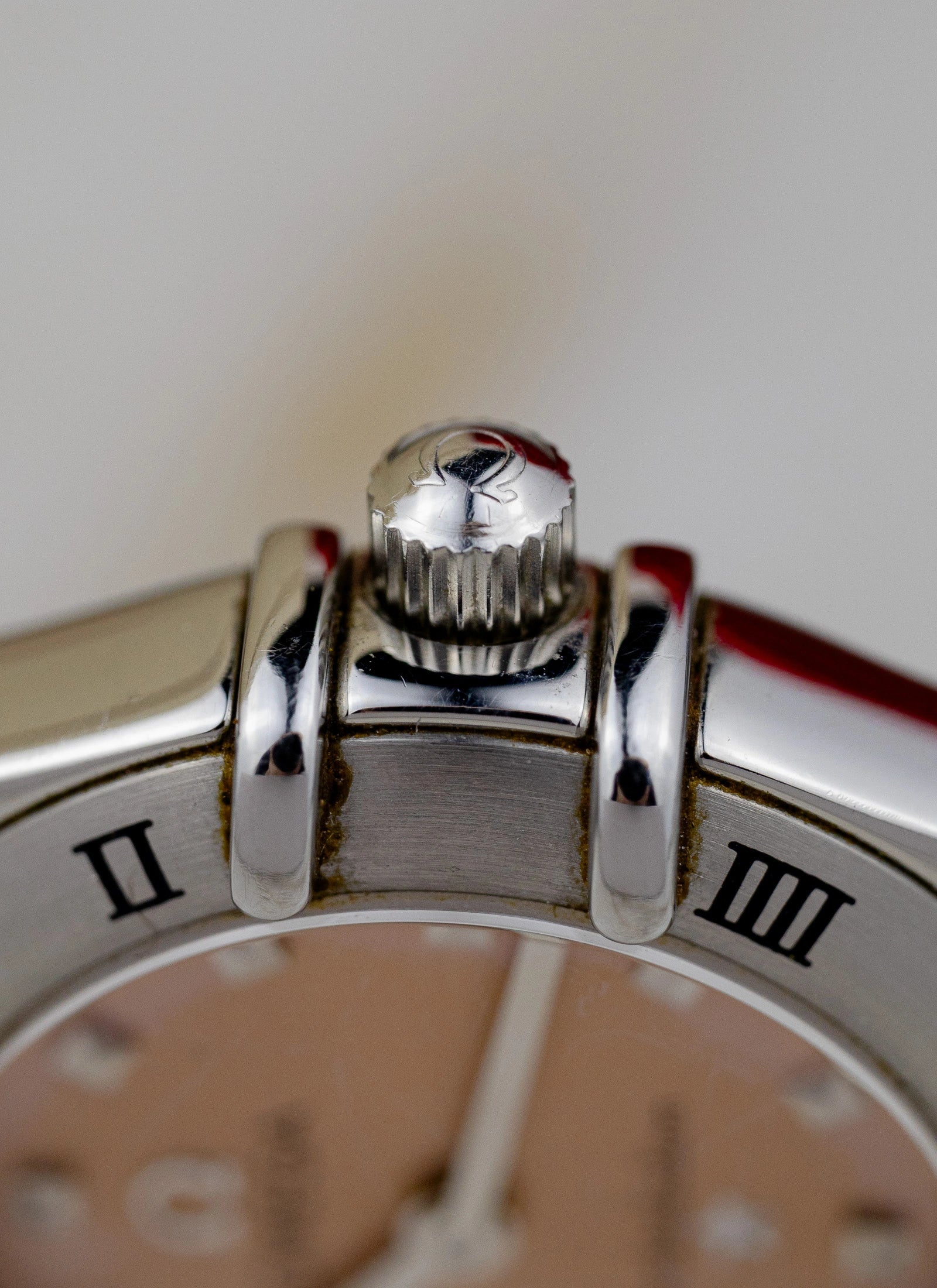 1998 Omega Constellation Manhattan 1561.61 My Choice by Cindy Crawford Salmon Dial Full Set