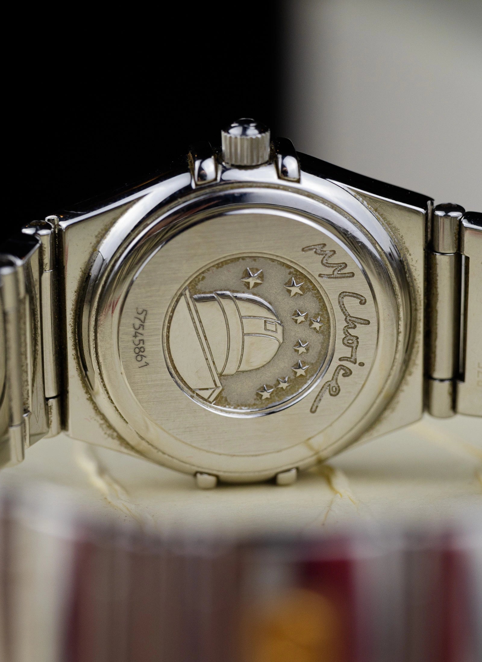 1998 Omega Constellation Manhattan 1561.61 My Choice by Cindy Crawford Salmon Dial Full Set