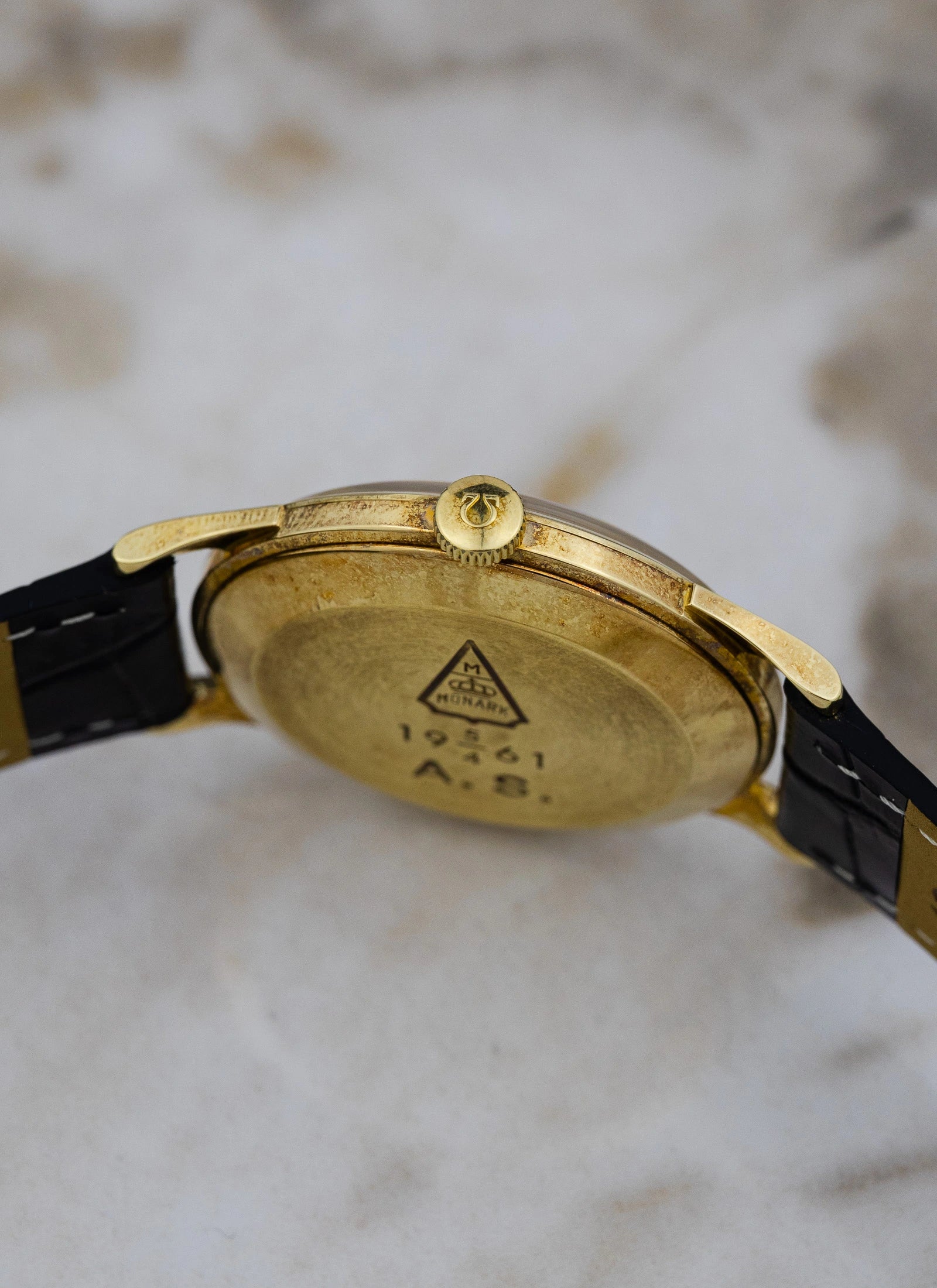 1960 14K Omega Tresor 14707 cal.268 MINT!