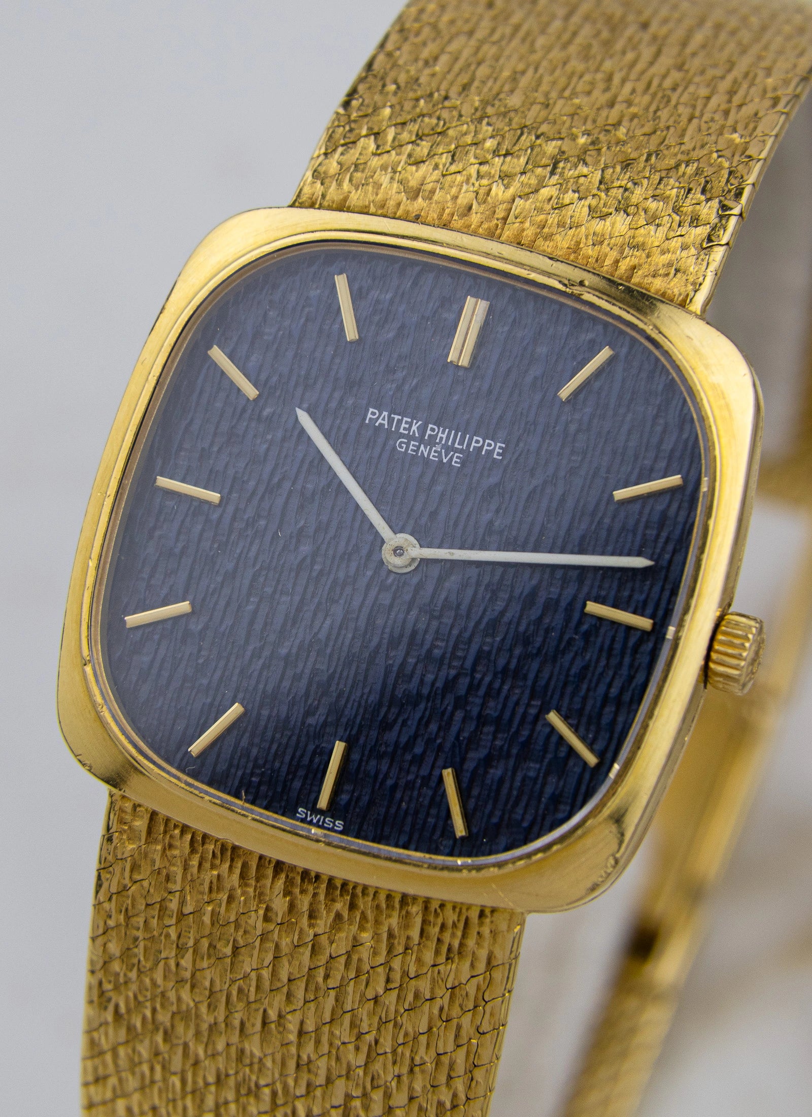 1974 Patek Philippe Golden Ellipse 3566 Bark