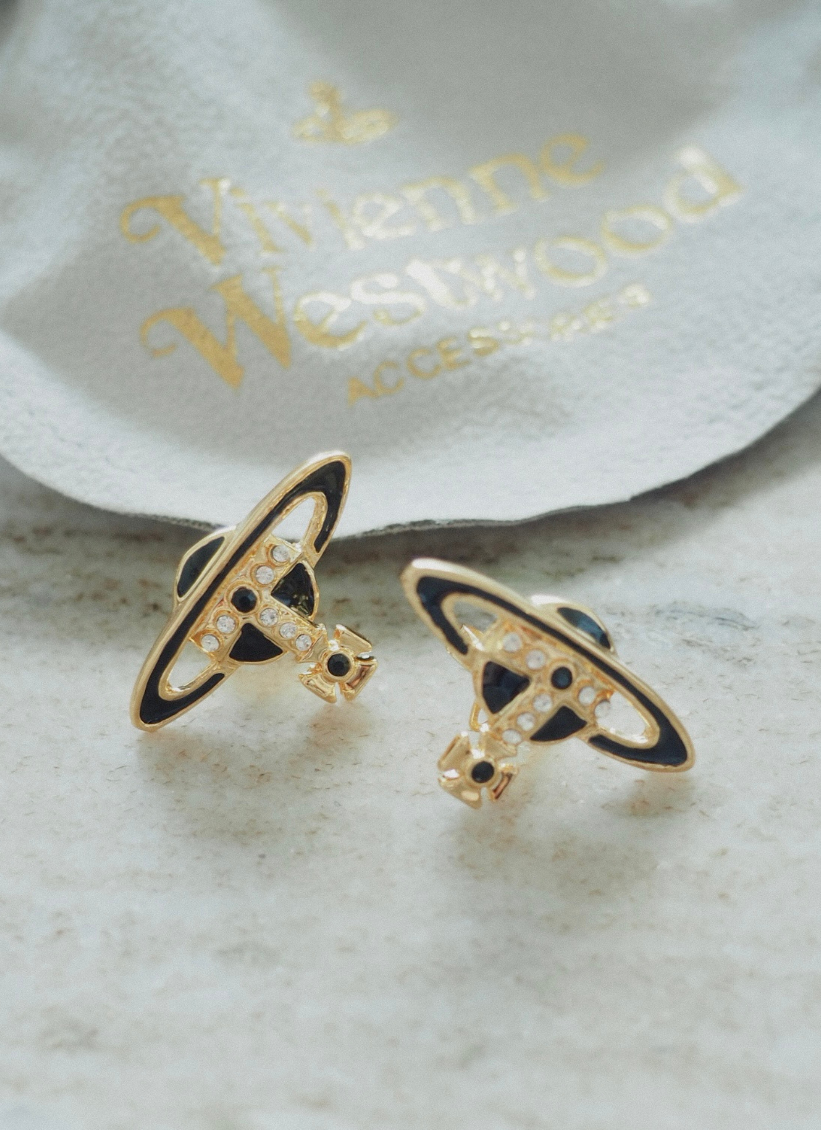 Vivienne Westwood - kolczyki sztyfty ORB