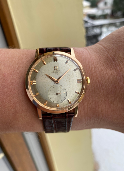 18K Omega Trésor 2898
