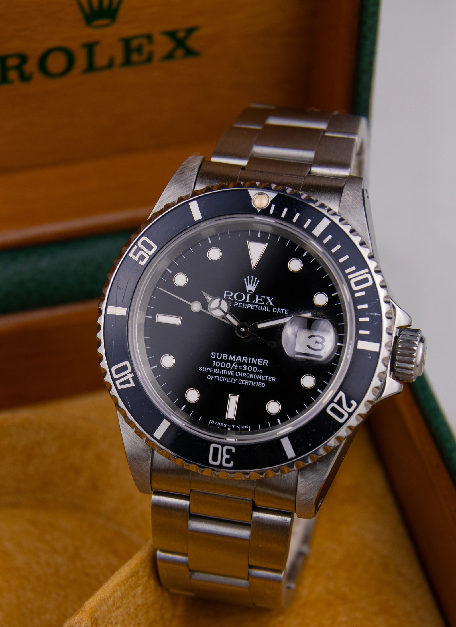 1993 Rolex Submariner 16610
