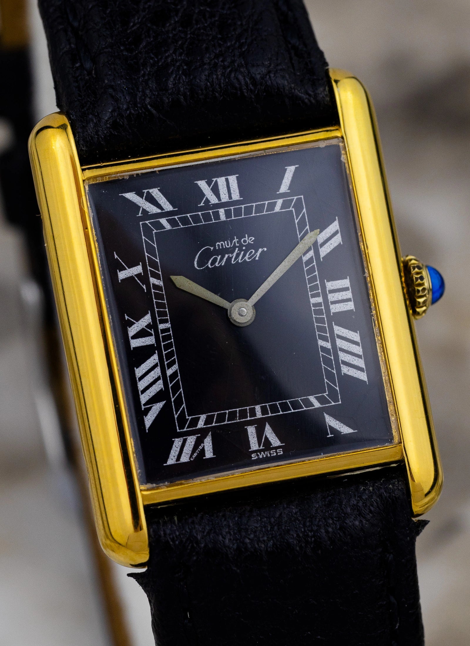 1980s Must De Cartier Tank Black Roman Dial Manual