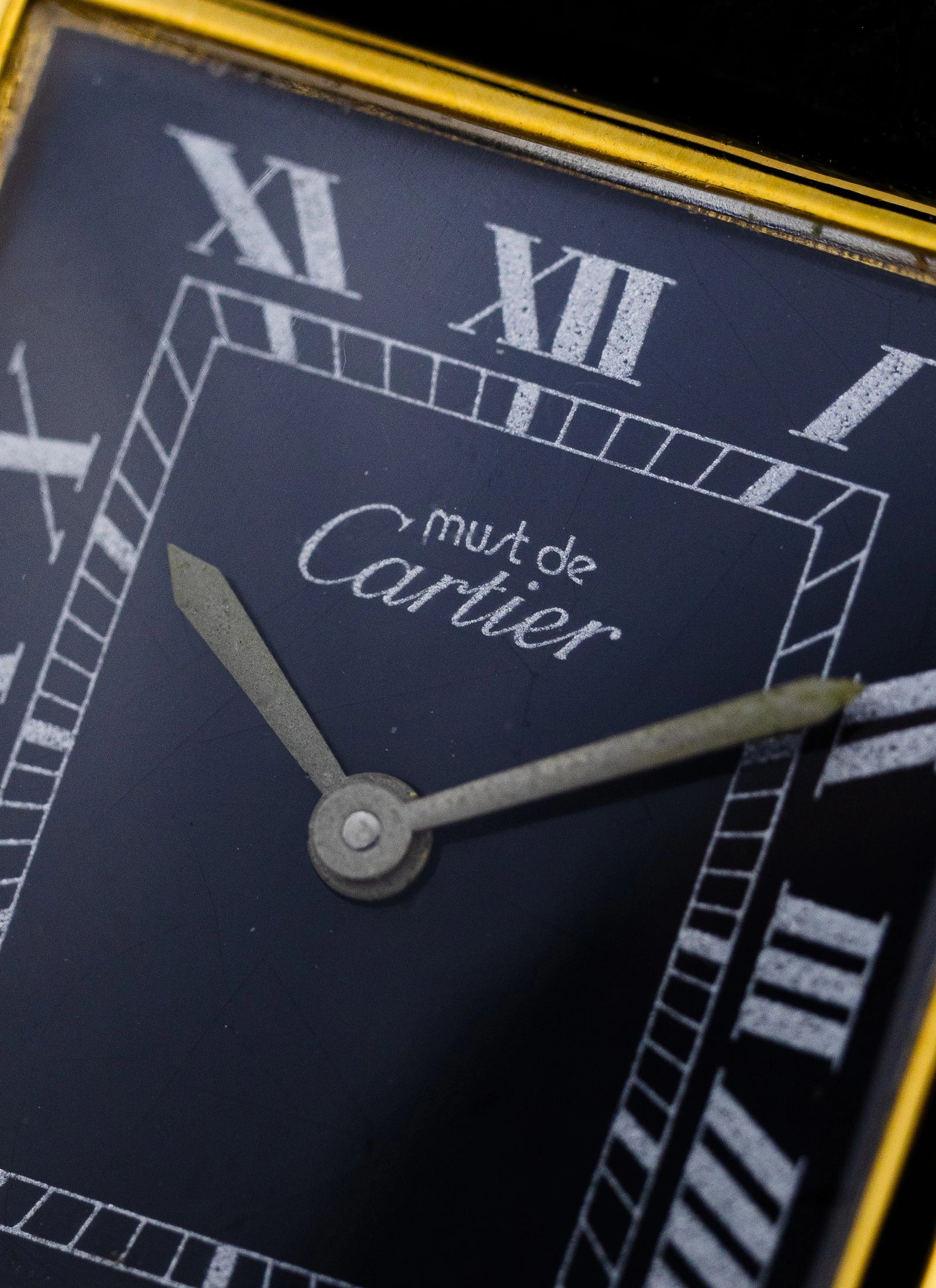 1980s Must De Cartier Tank Black Roman Dial Manual