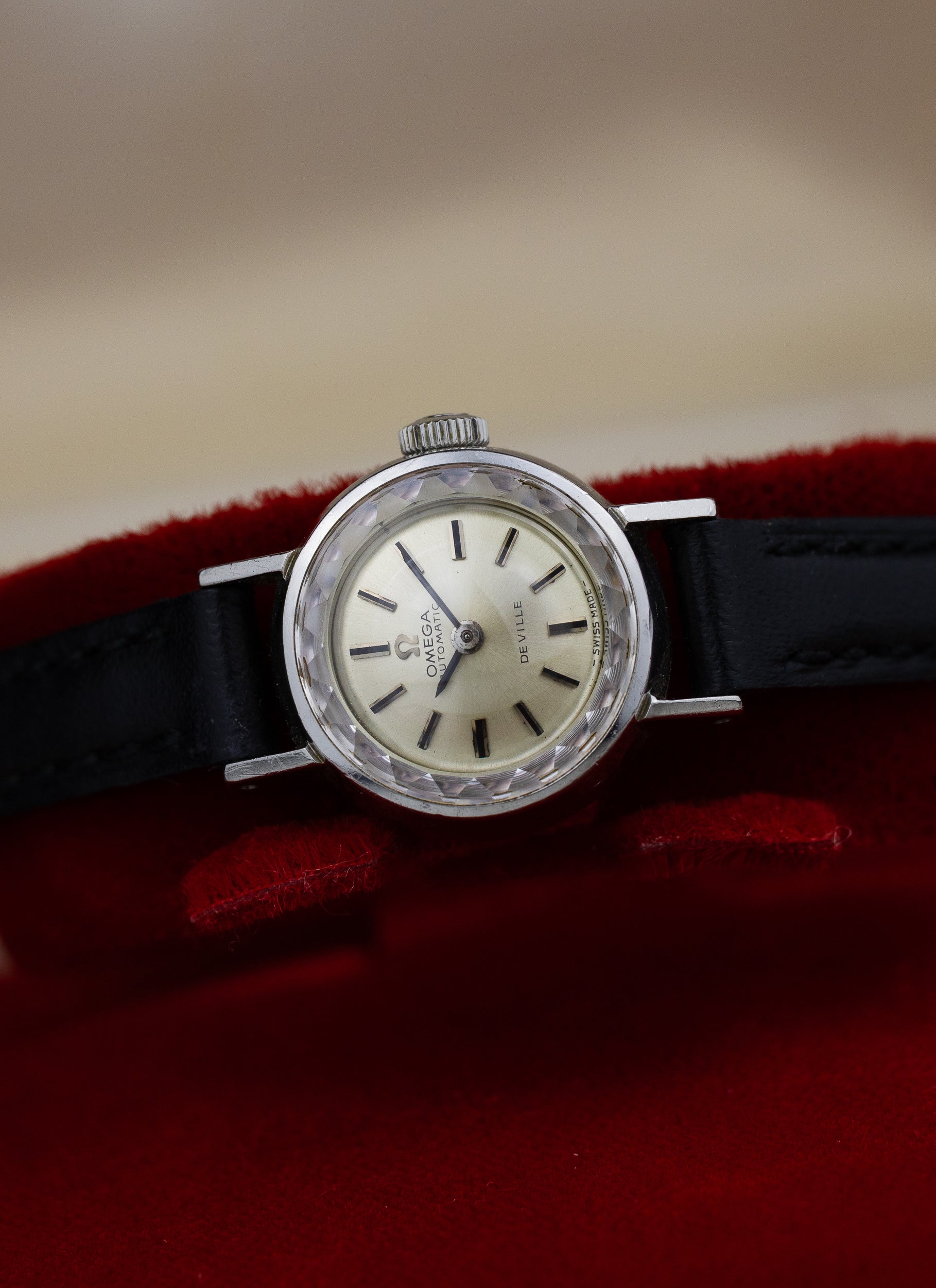 1970 Lady Omega De Ville Cocktail Watch 551.038 cal. 661 Box