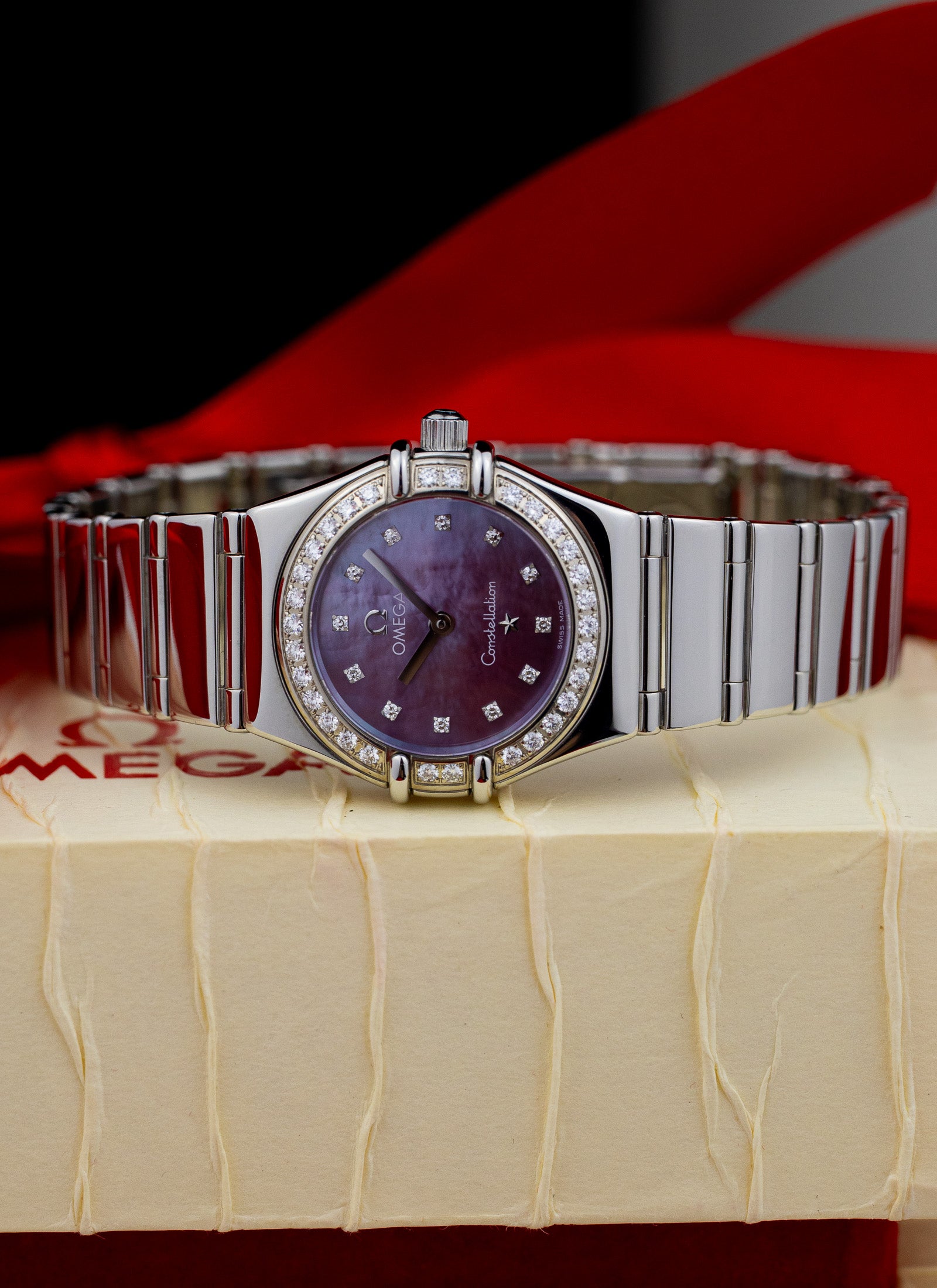 1998 Lady Omega Constellation My Choice Tahitian MOP Diamonds 1457.78.00 Box