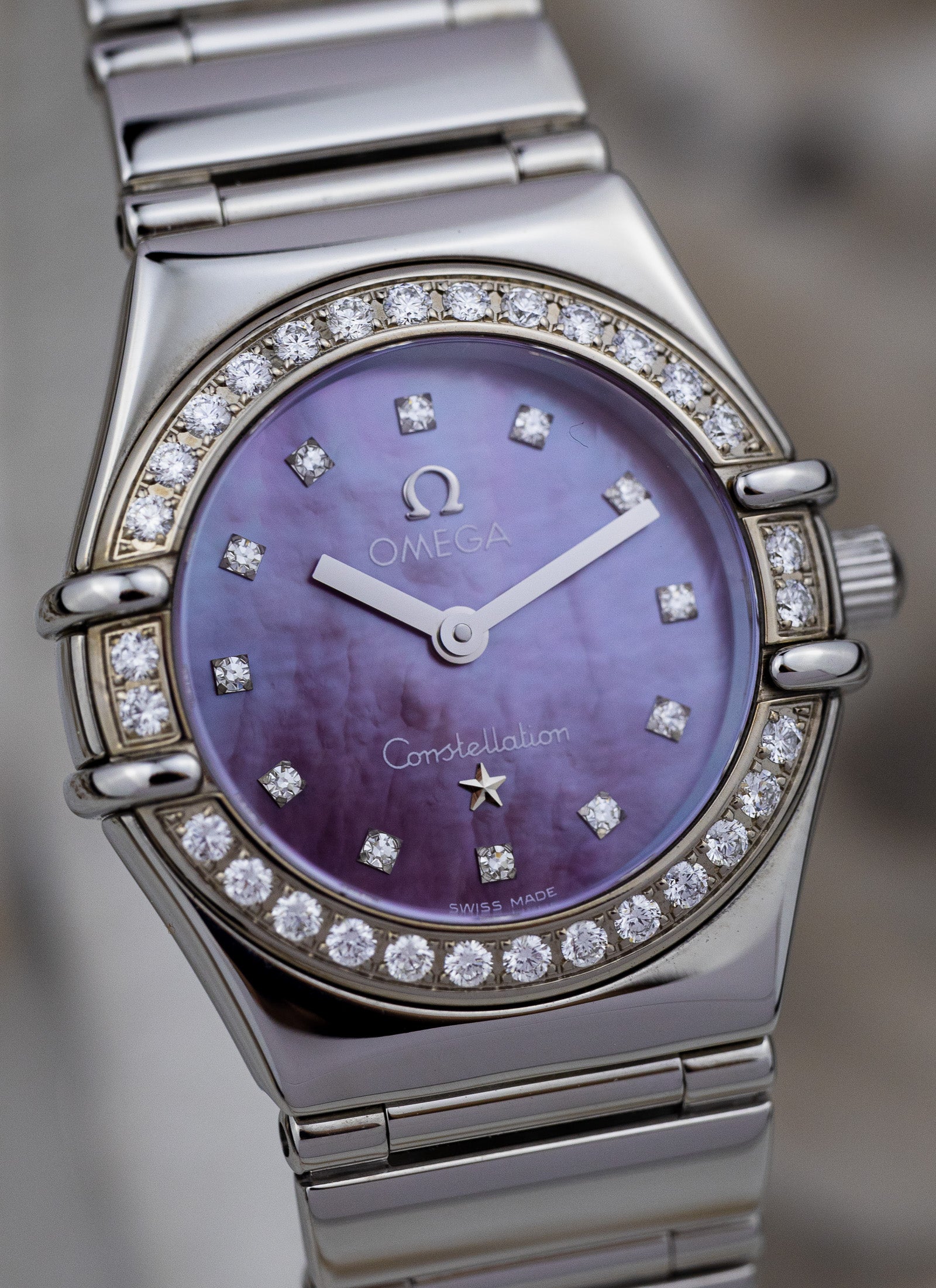 1998 Lady Omega Constellation My Choice Tahitian MOP Diamonds 1457.78.00 Box