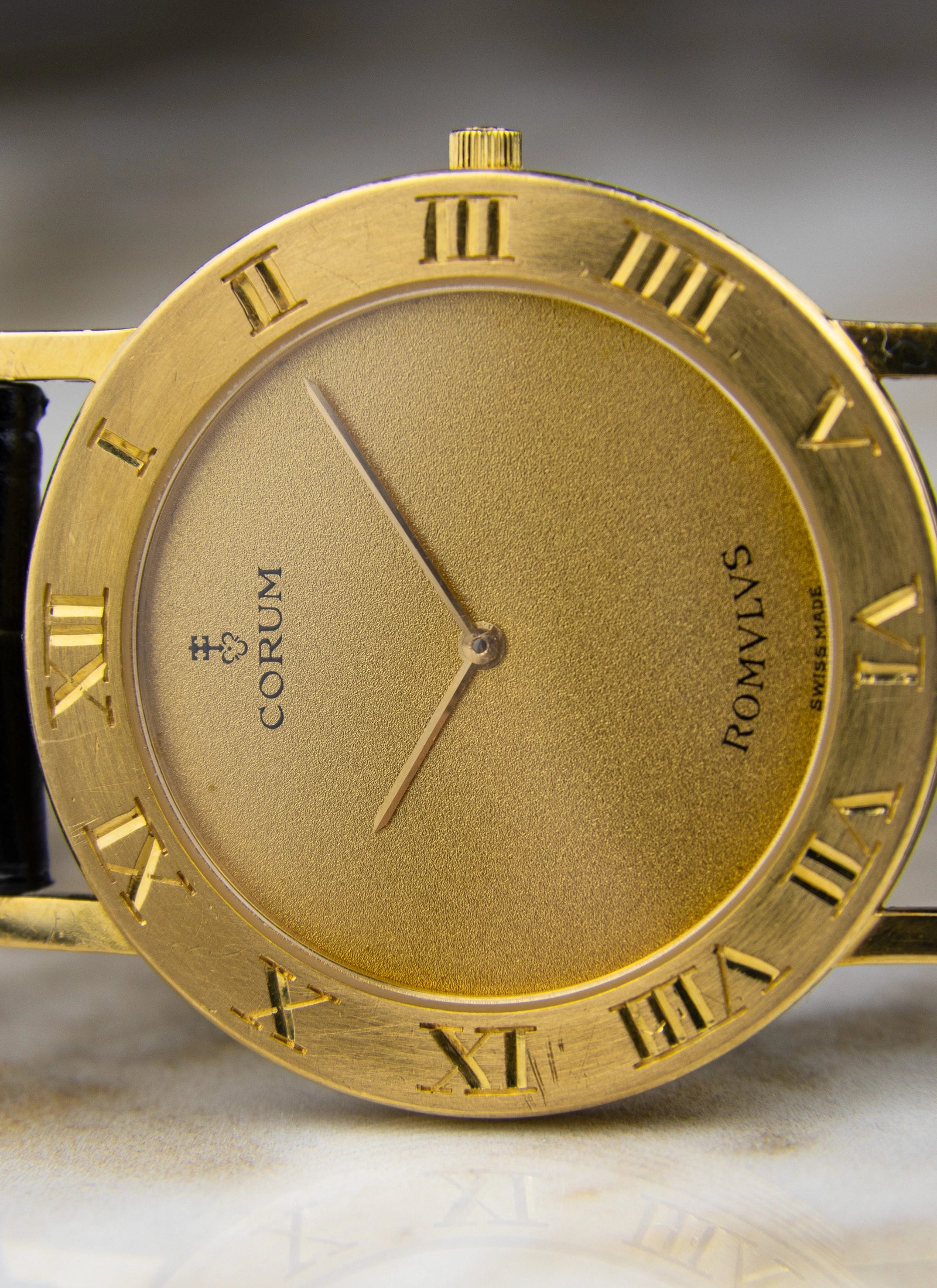 1990s 18K Corum Romulus / Romvlvs 50.501.56