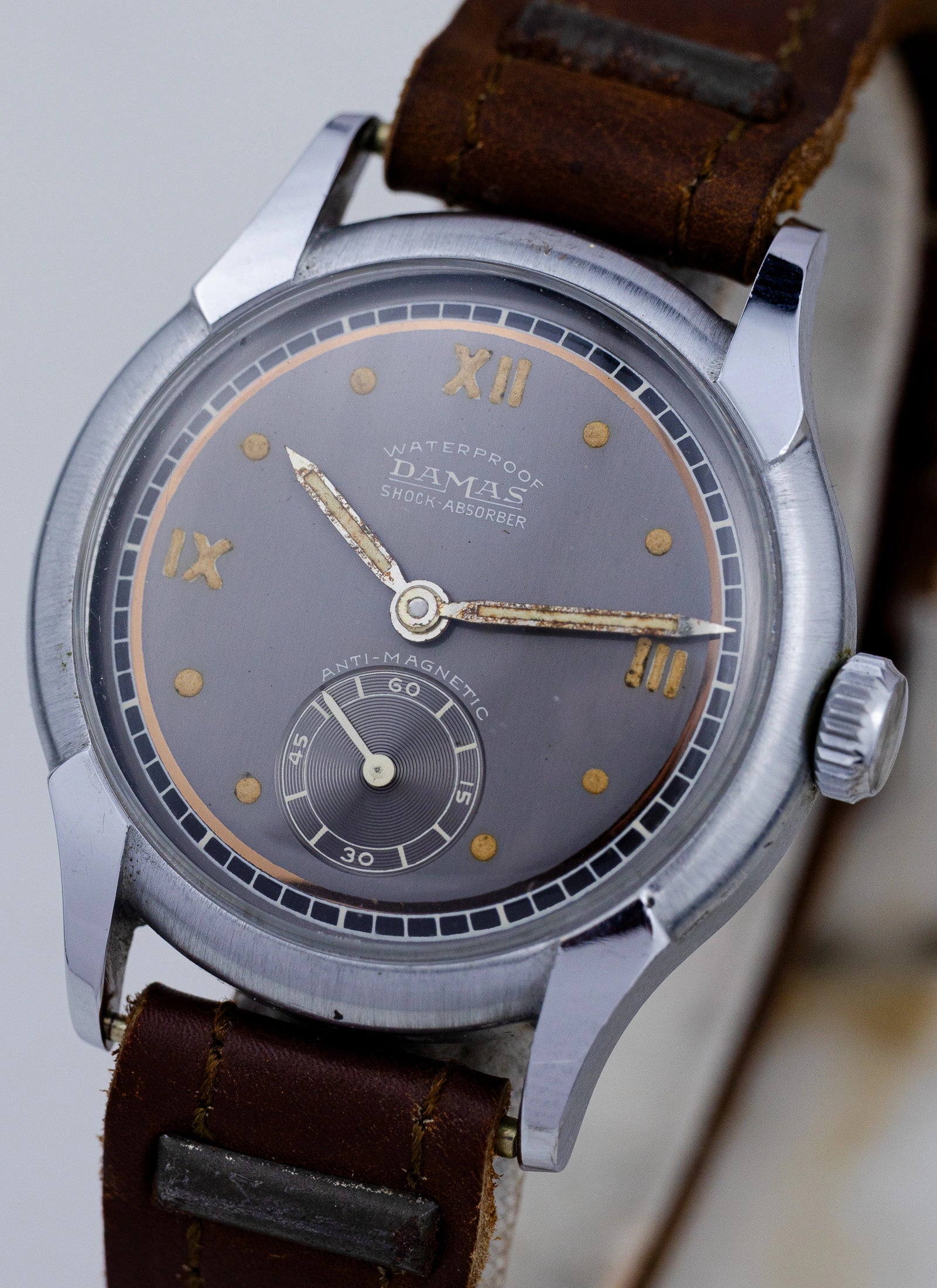 1940s New Old Stock Damas Waterproof