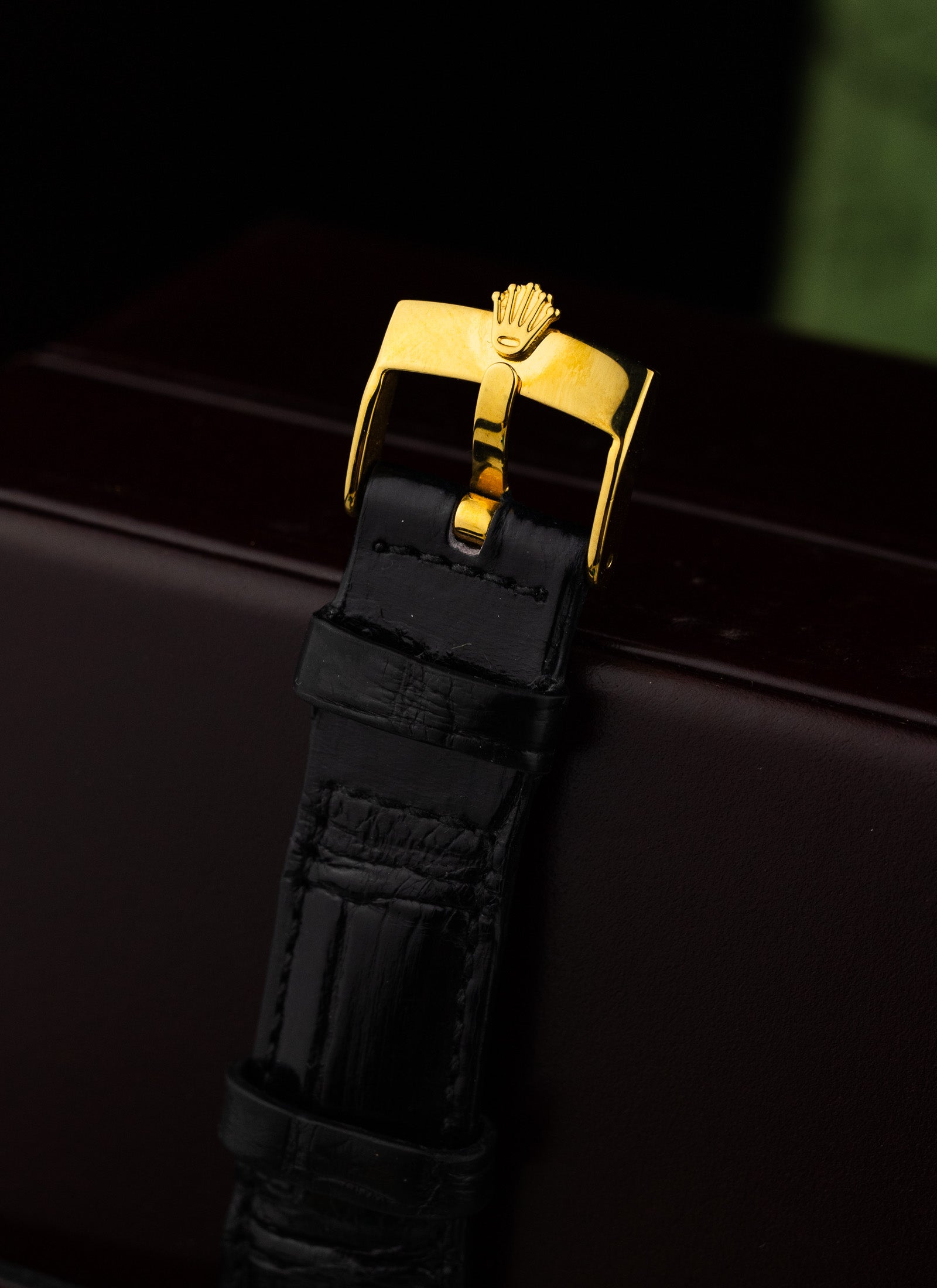 1981 18K Rolex Day-Date Black Pyramid Dial 18038 Box