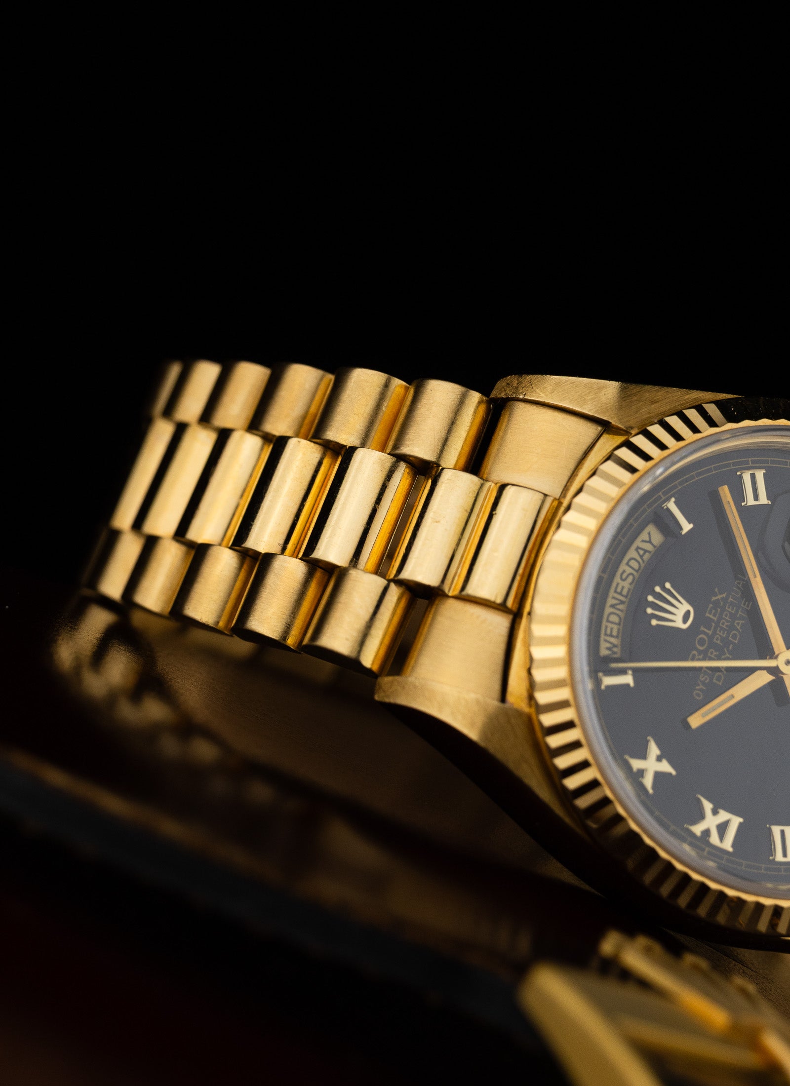 1981 18K Rolex Day-Date Black Pyramid Dial 18038 Box