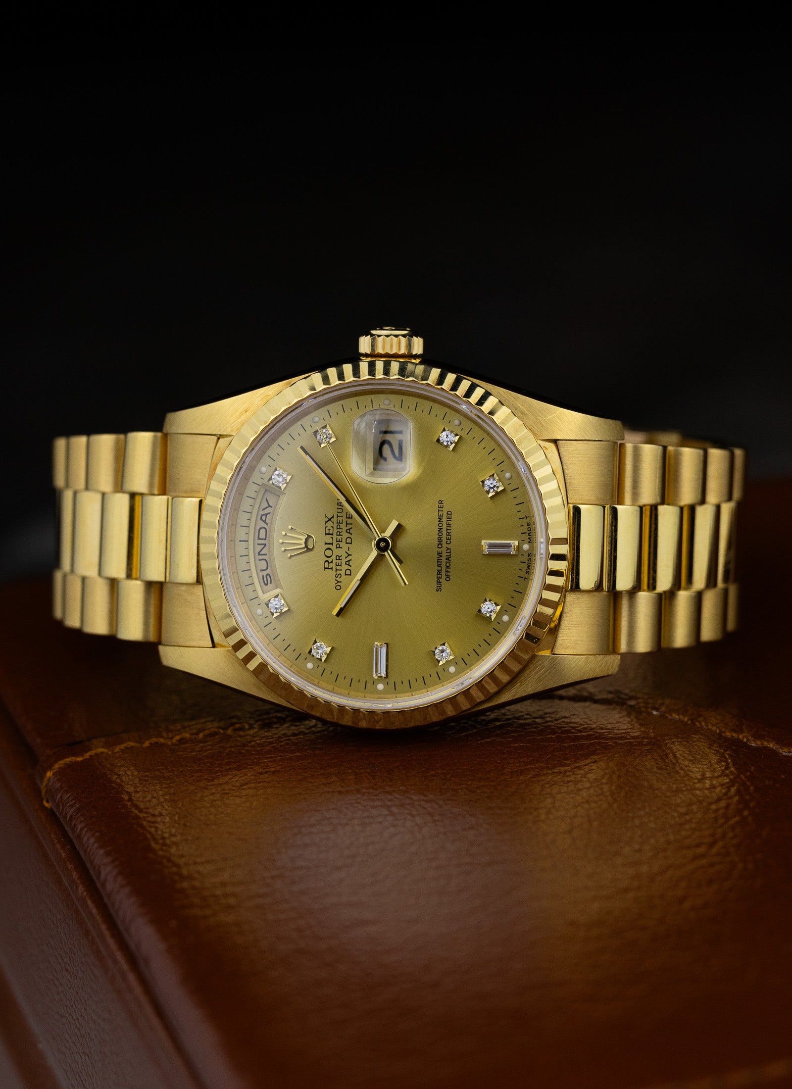 1995 18K Rolex Day-Date President Champagne Diamonds Dial 18238 RSC Service Card