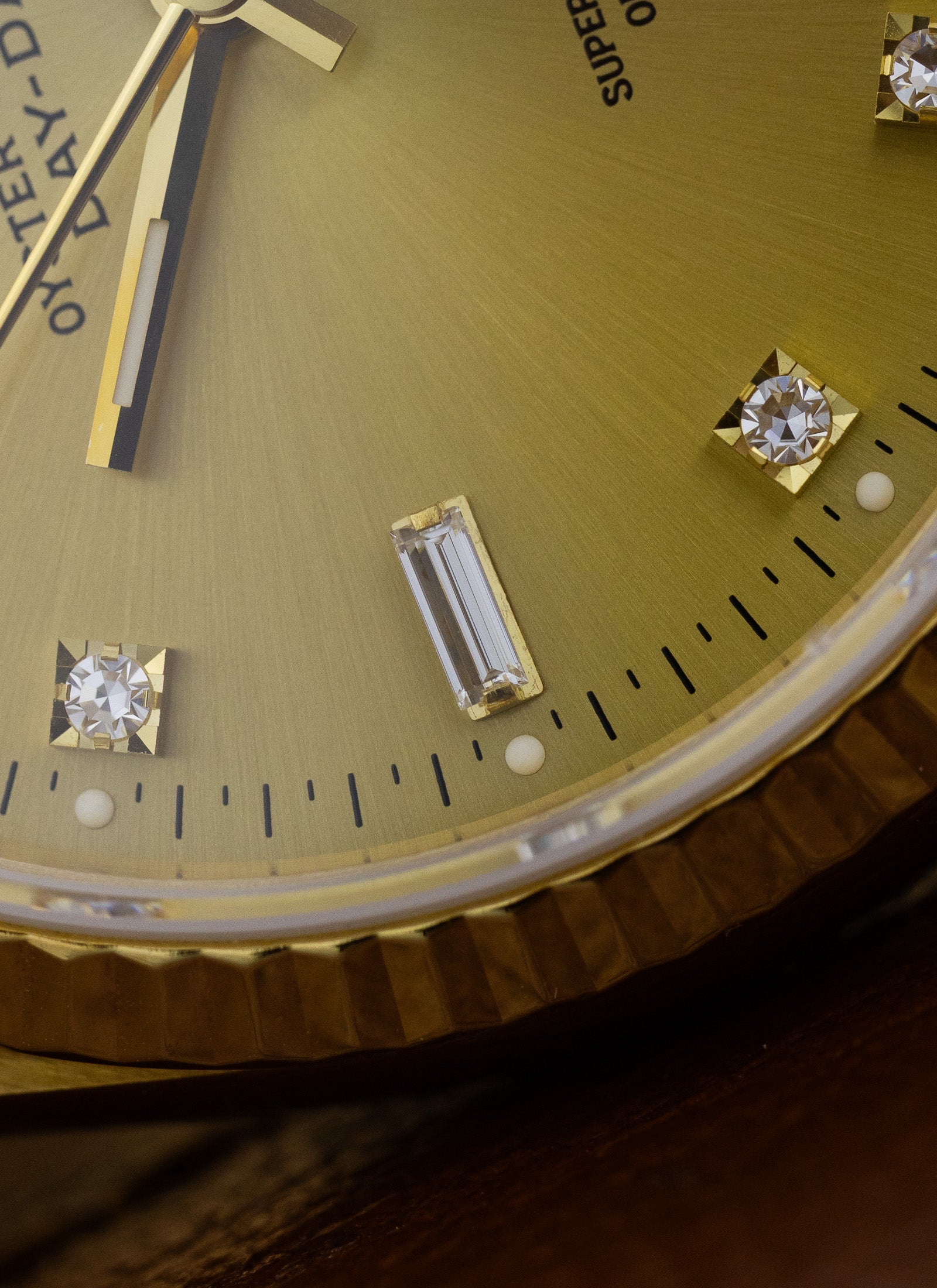 1995 18K Rolex Day-Date President Champagne Diamonds Dial 18238 RSC Service Card