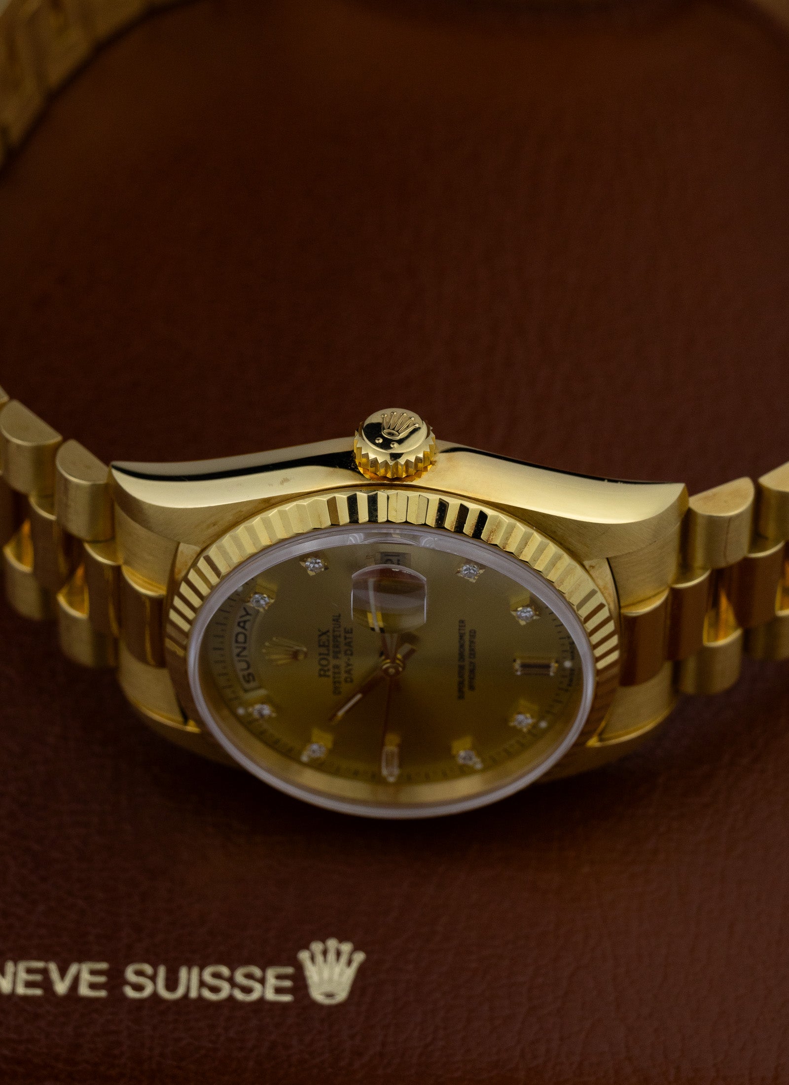 1995 18K Rolex Day-Date President Champagne Diamonds Dial 18238 RSC Service Card