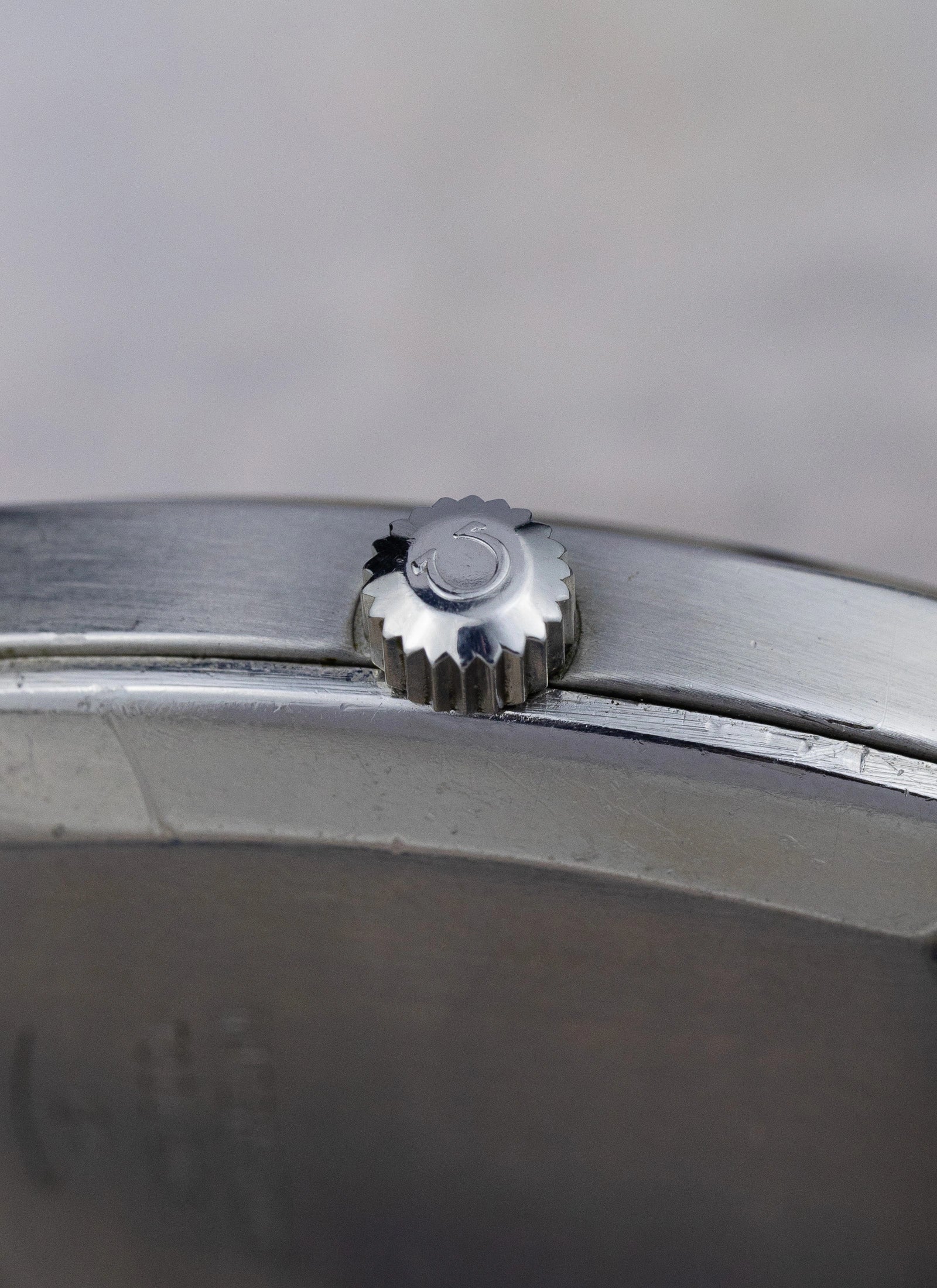 1970s Omega De Ville Square 166.0075 cal. 1012