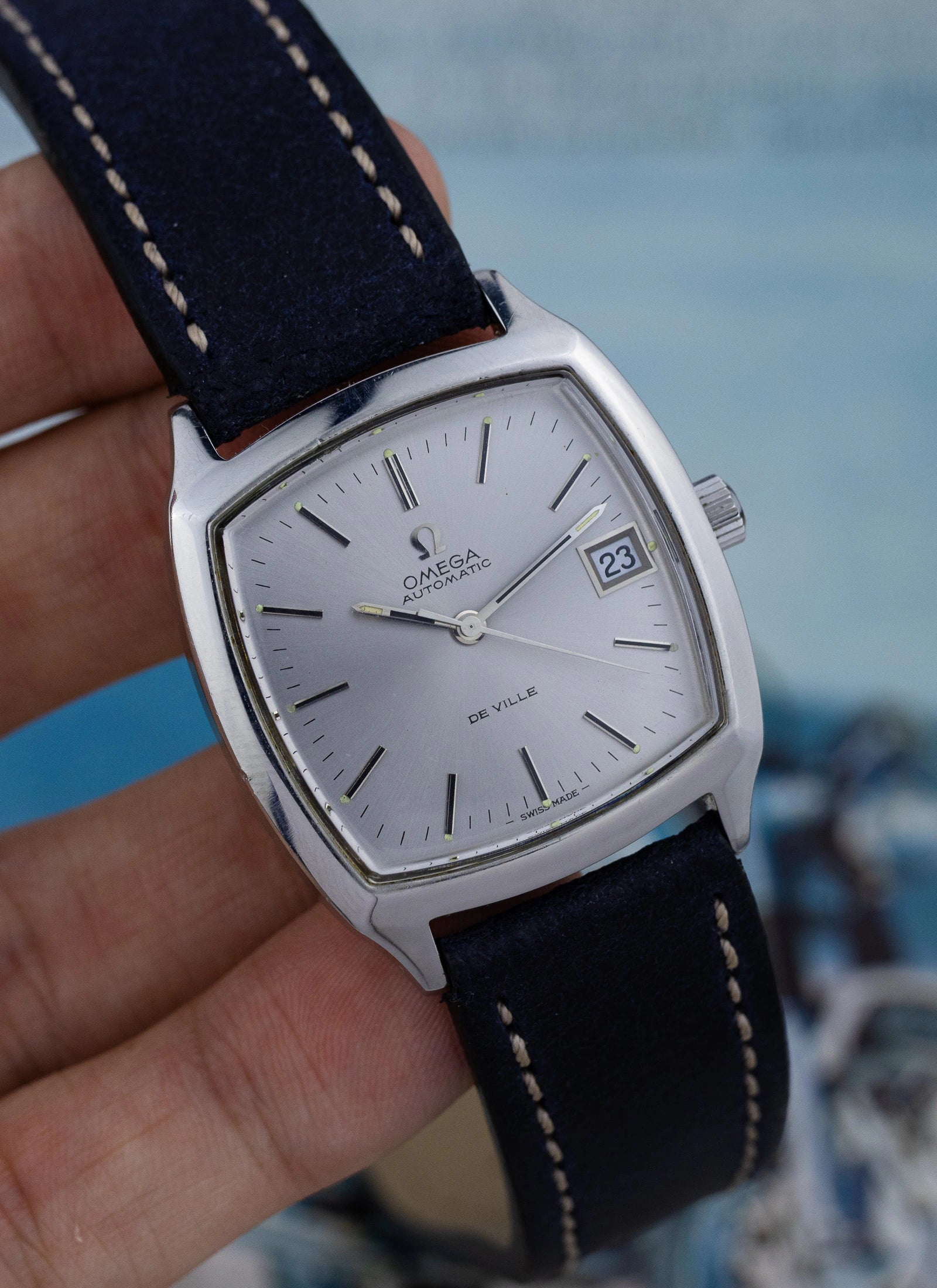 1970s Omega De Ville Square 166.0075 cal. 1012