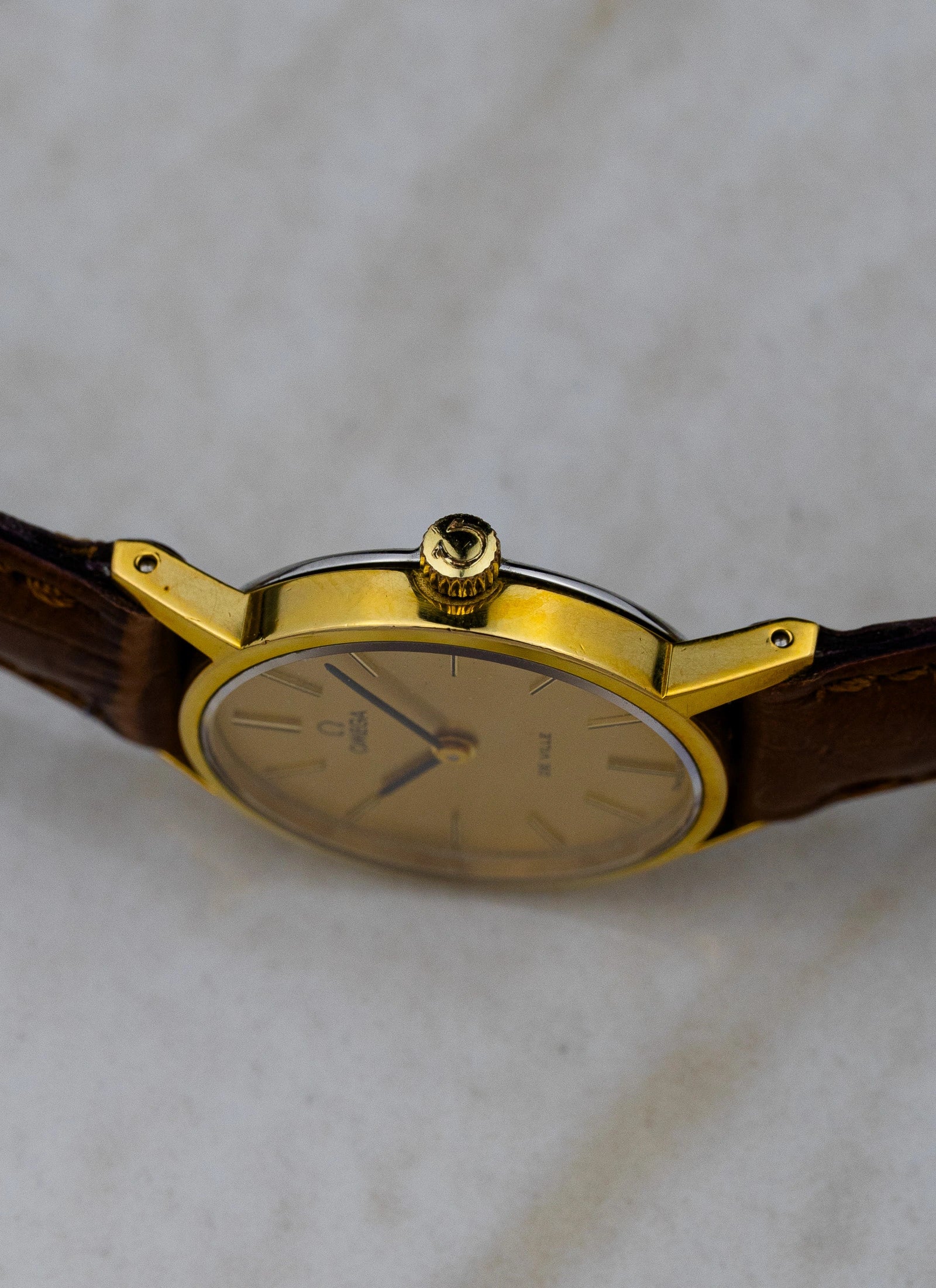1973 Lady Omega De Ville 511.0392 cal. 625