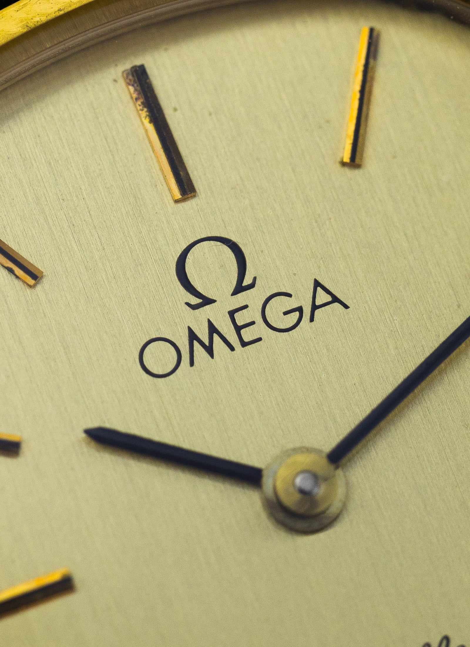 1979 Lady Omega De Ville 511.0509 cal. 625