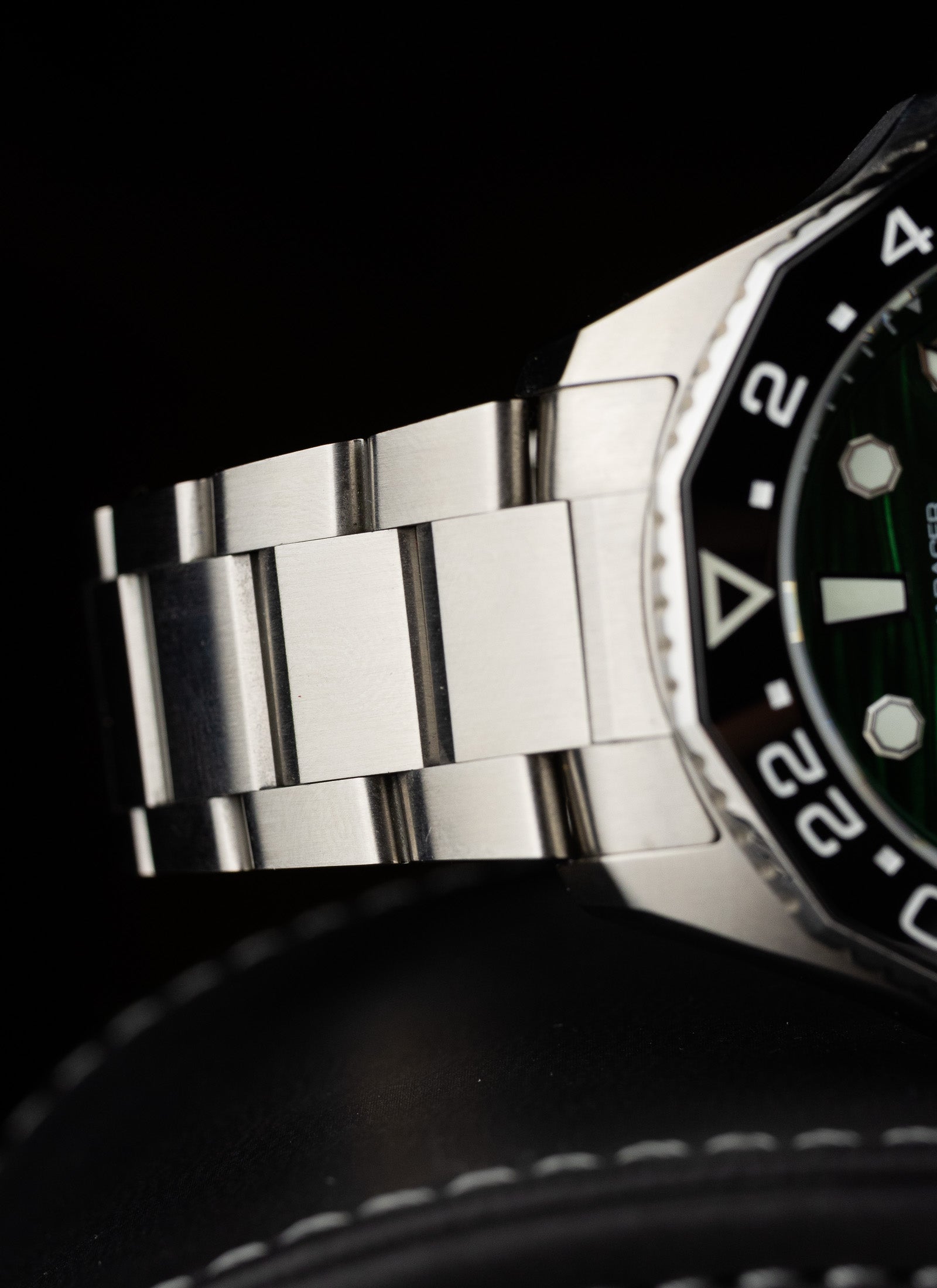 2026 TAG Heuer Aquaracer Professional 300 GMT WBP5115.BA0013 Full Set