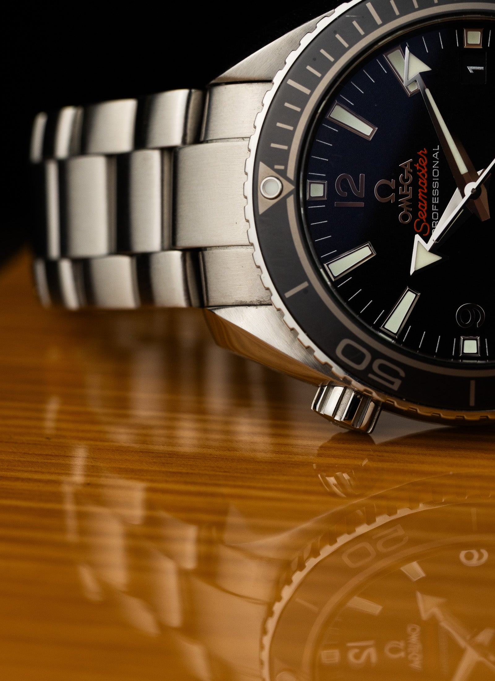 2017 Omega Seamaster Planet Ocean 600M 232.30.42.21.01.001 Full Set