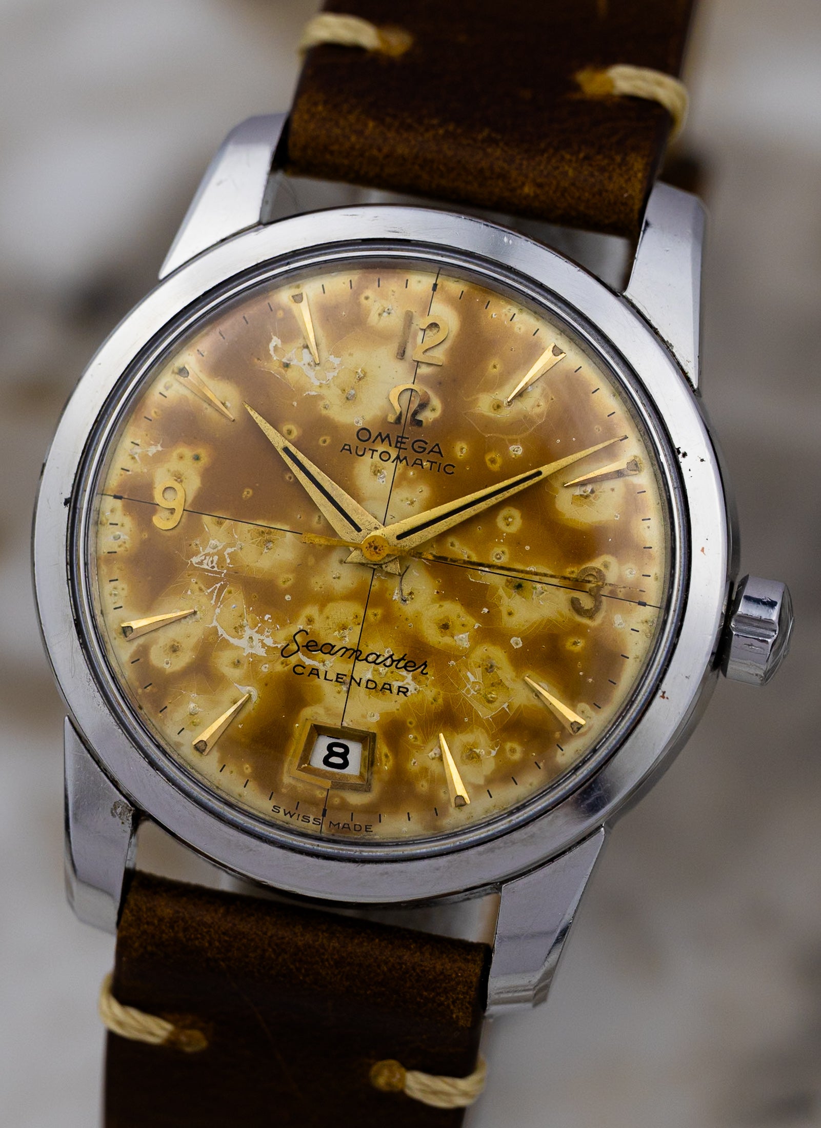 1954 Omega Seamaster Calendar Fat Lugs Leopard Patina 2757 Serviced