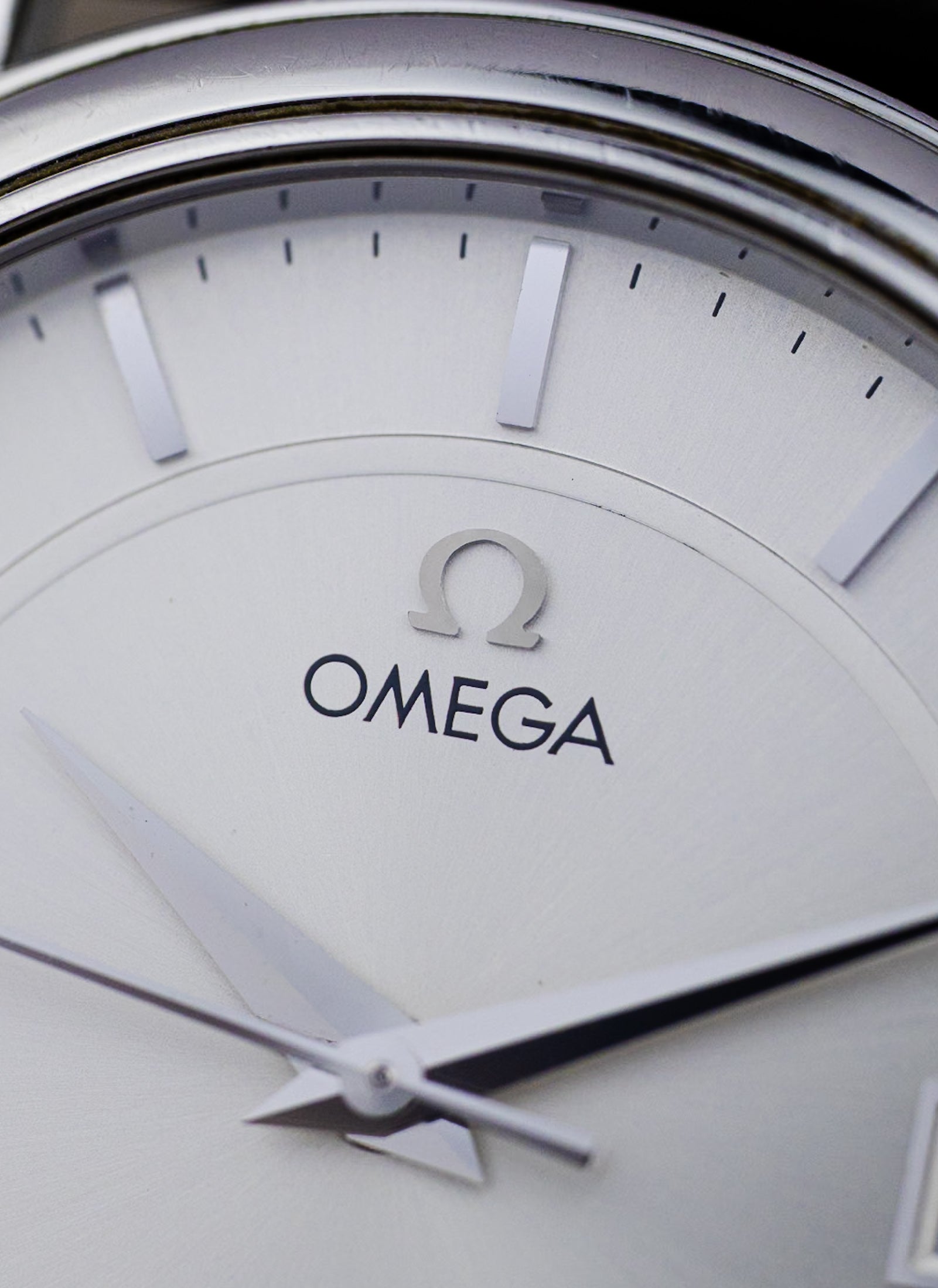 1999 Omega De Ville Prestige 168.1050 cal. 1120 Box + Serviced