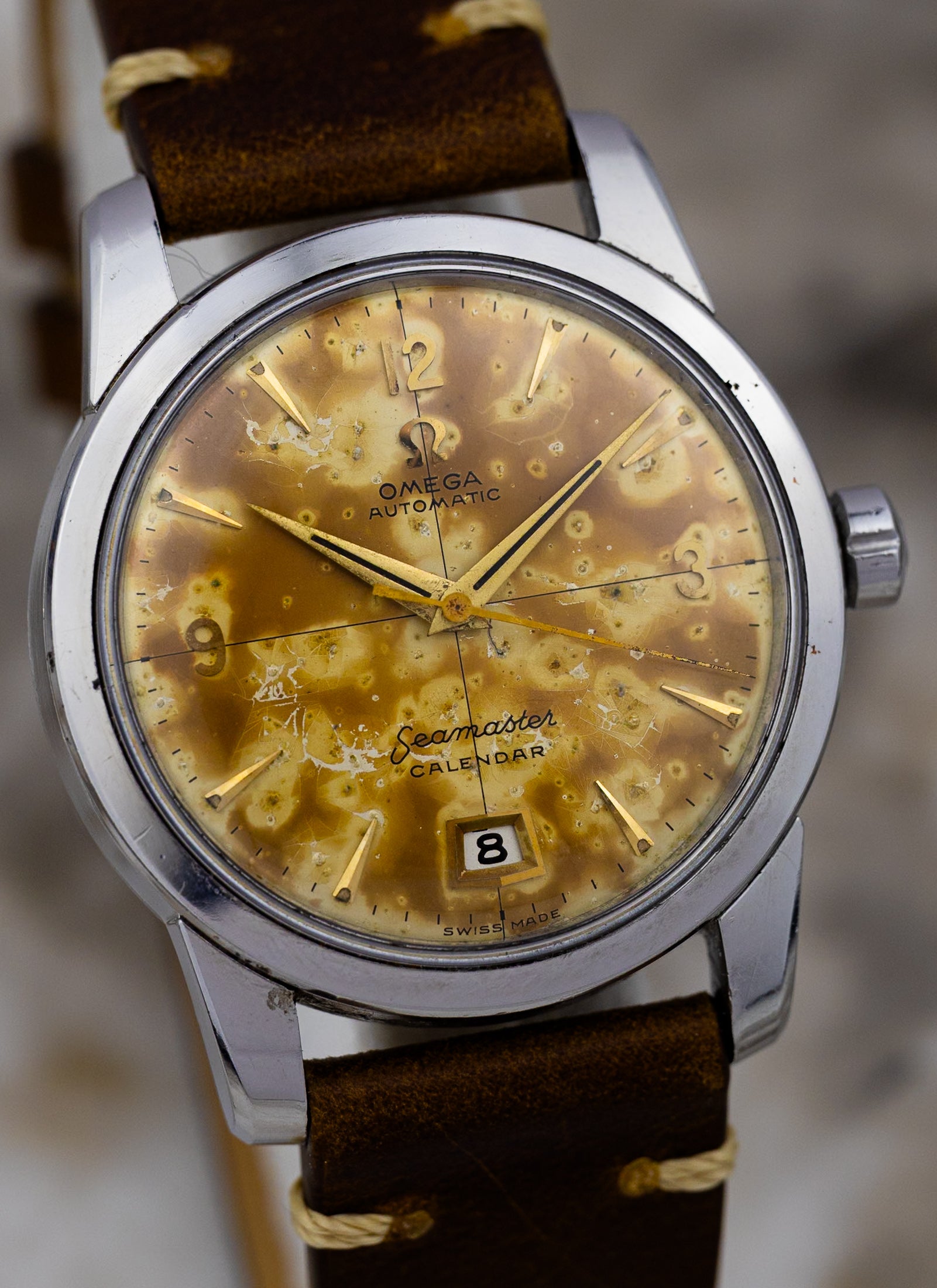 1954 Omega Seamaster Calendar Fat Lugs Leopard Patina 2757 Serviced