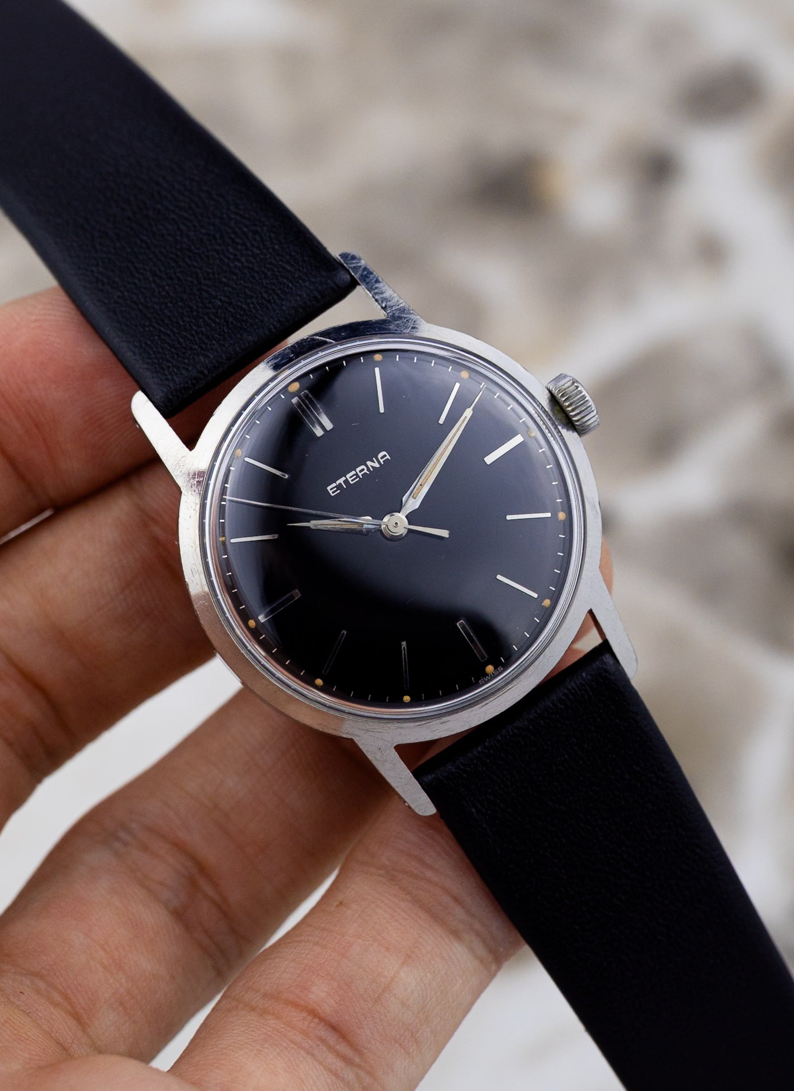 1956 Eterna Black Gilt cal. 1406U