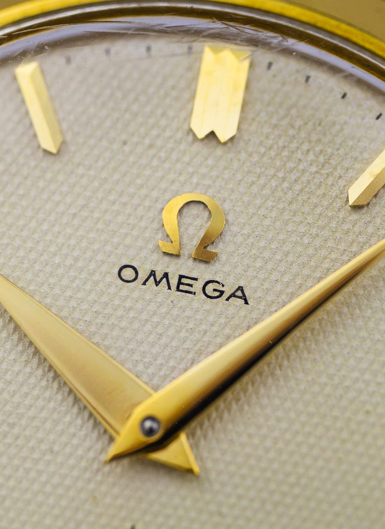 1954 18K Omega Tresor Honeycomb 2684 cal. 266 Serviced