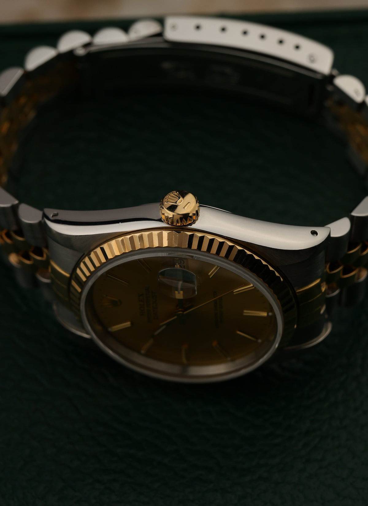 1988 Rolex Datejust Champagne Dial Bicolor 16233 Box