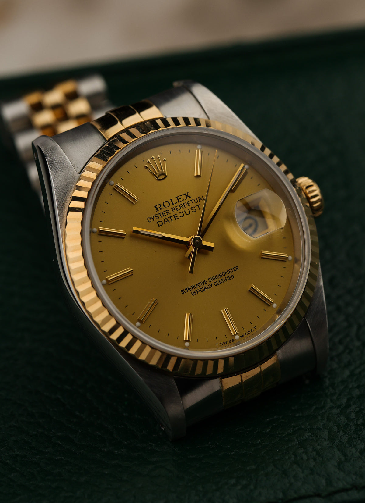 1988 Rolex Datejust Champagne Dial Bicolor 16233 Box