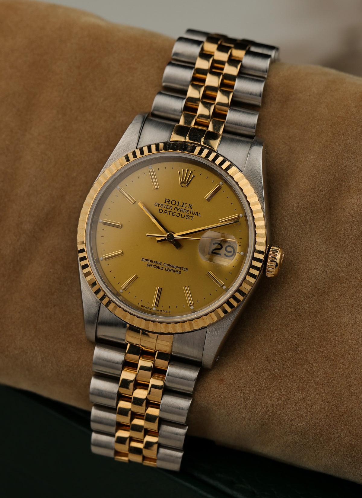 1988 Rolex Datejust Champagne Dial Bicolor 16233 Box