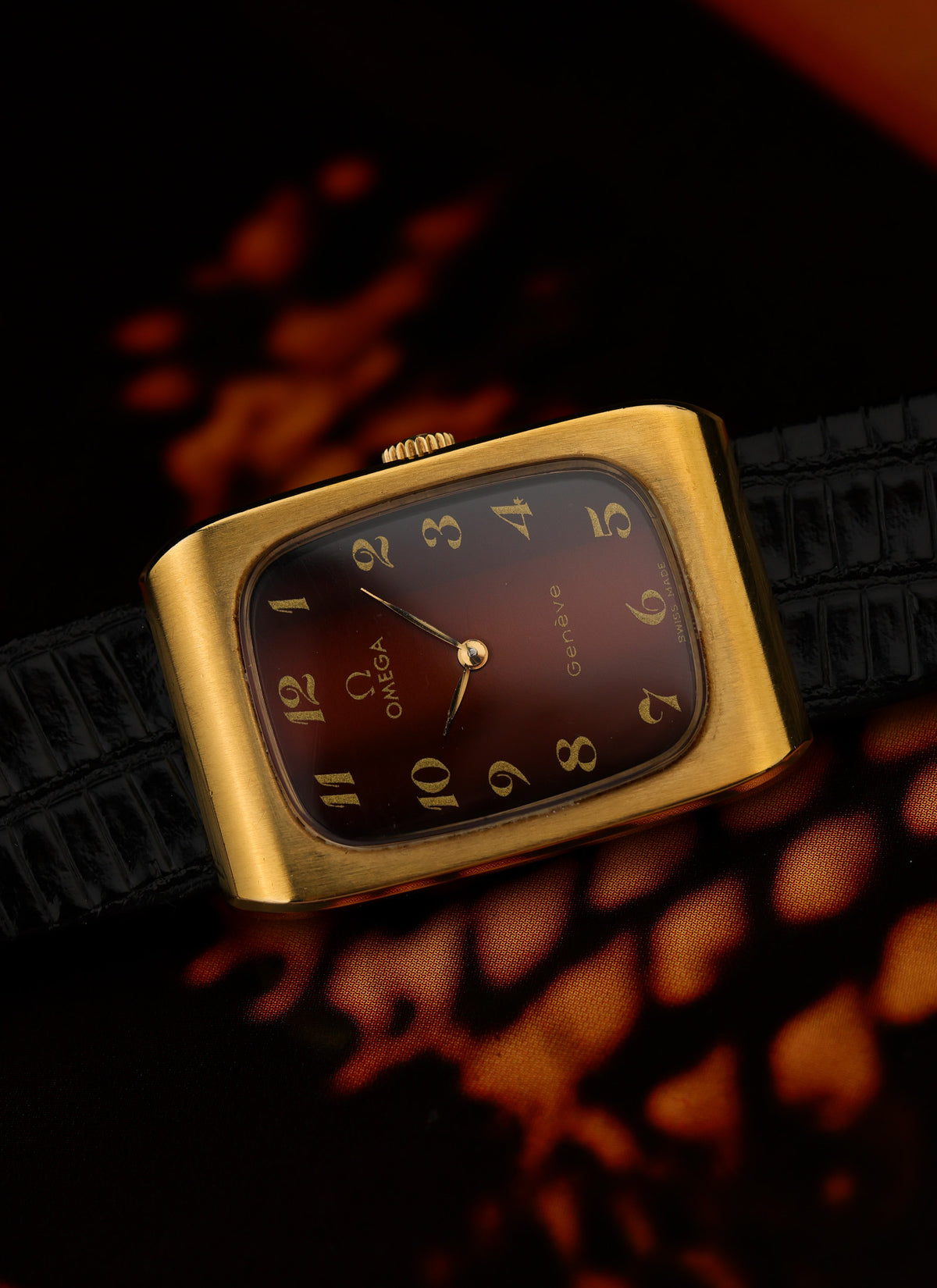 1973 Omega Geneve Burgundy Holo Dial 511.0469 cal. 625
