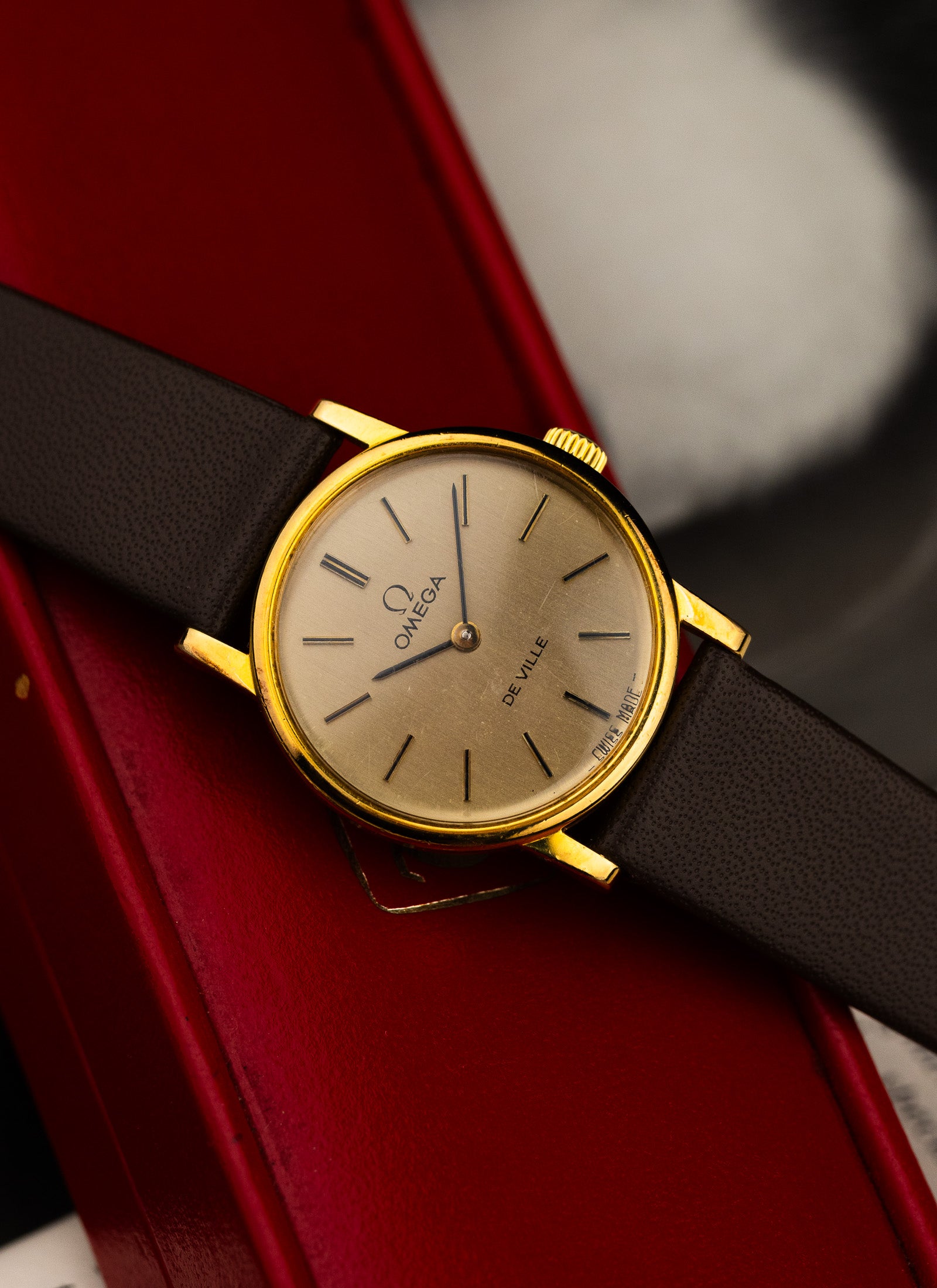 1978 Lady Omega De Ville 511.0532 cal. 625 Box