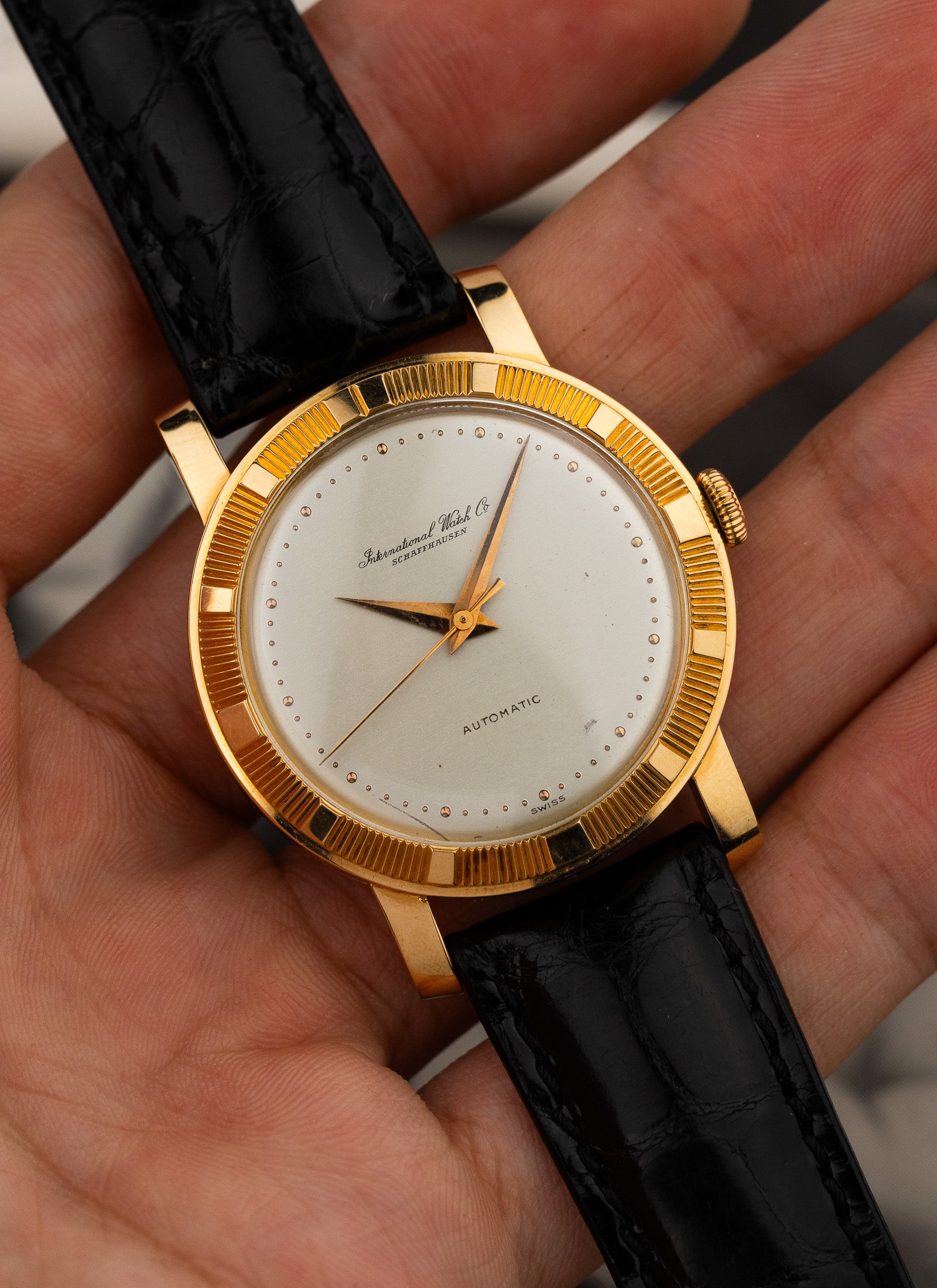 1960s 18K IWC Schaffhausen Engine Turned Bezel cal. 852