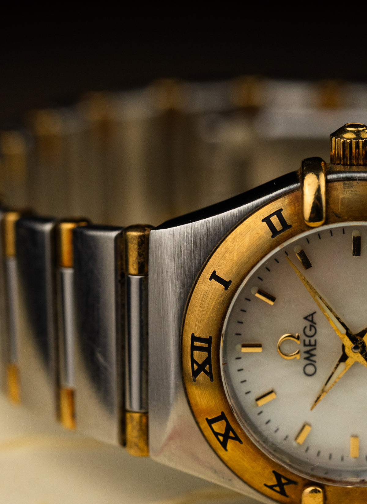 1998 Lady Omega Constellation Manhattan Bicolor MOP 795.1203 cal. 1456 Box
