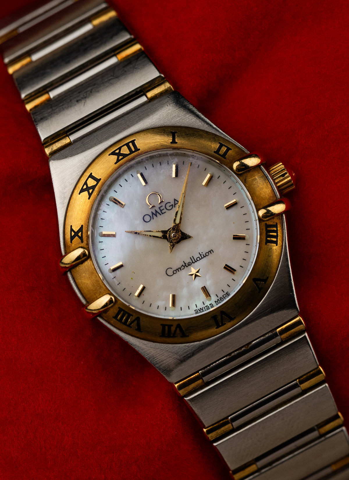 1998 Lady Omega Constellation Manhattan Bicolor MOP 795.1203 cal. 1456 Box
