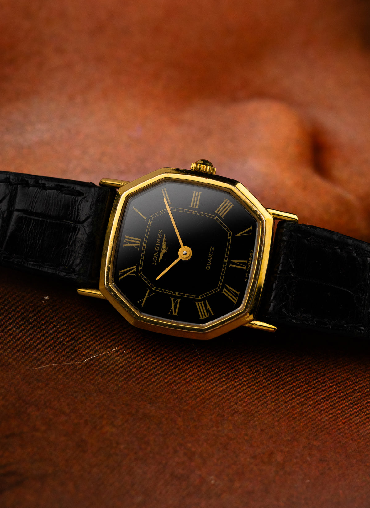 1970s Lady Longines Quartz Octagon Black Dial 6059.717 cal. L717.2