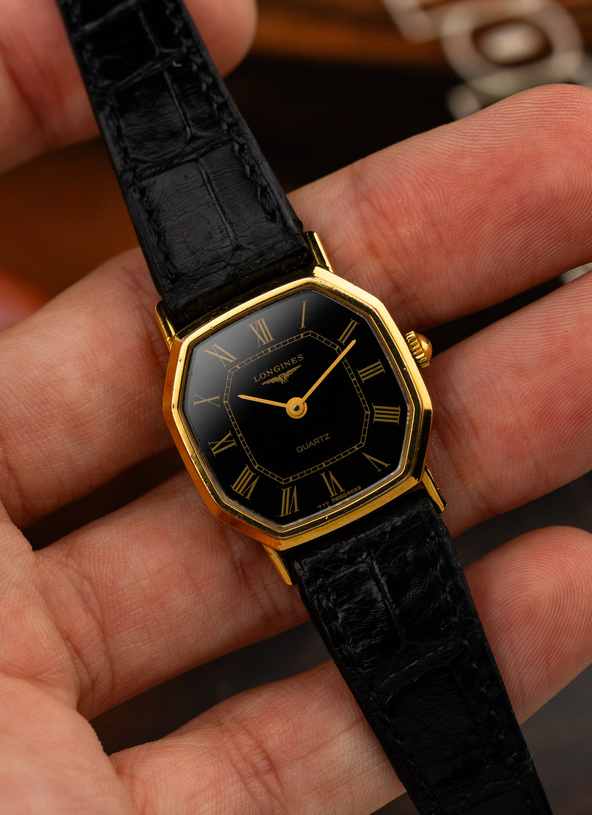 1970s Lady Longines Quartz Octagon Black Dial 6059.717 cal. L717.2