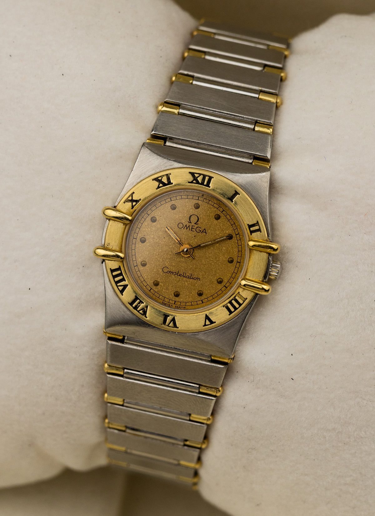 1984 Lady Omega Constellation Manhattan Bicolor 795.0849 cal. 1455 Box