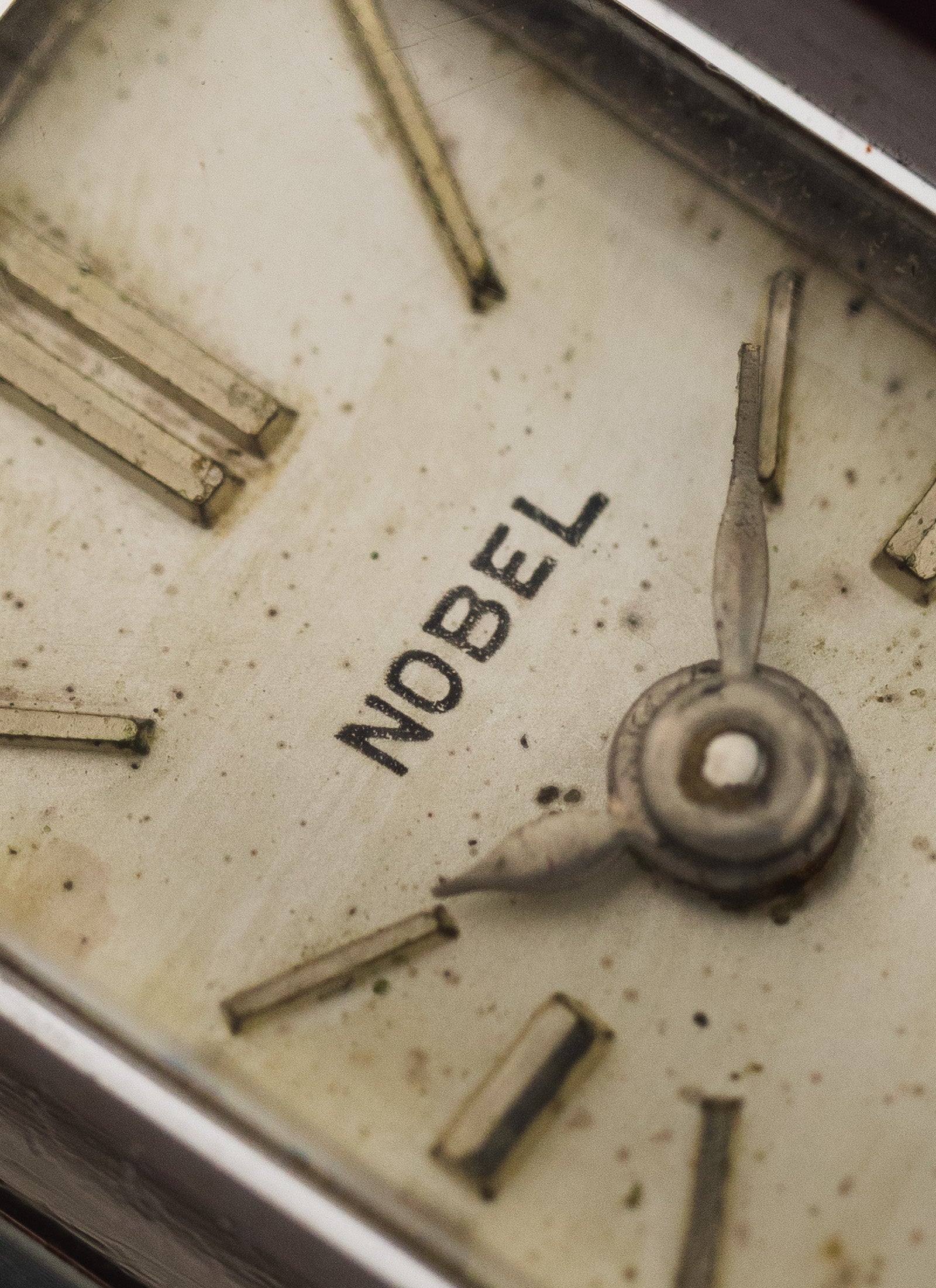 1950s PT950 Lady Nobel Diamonds 2569 cal. 746 Serviced