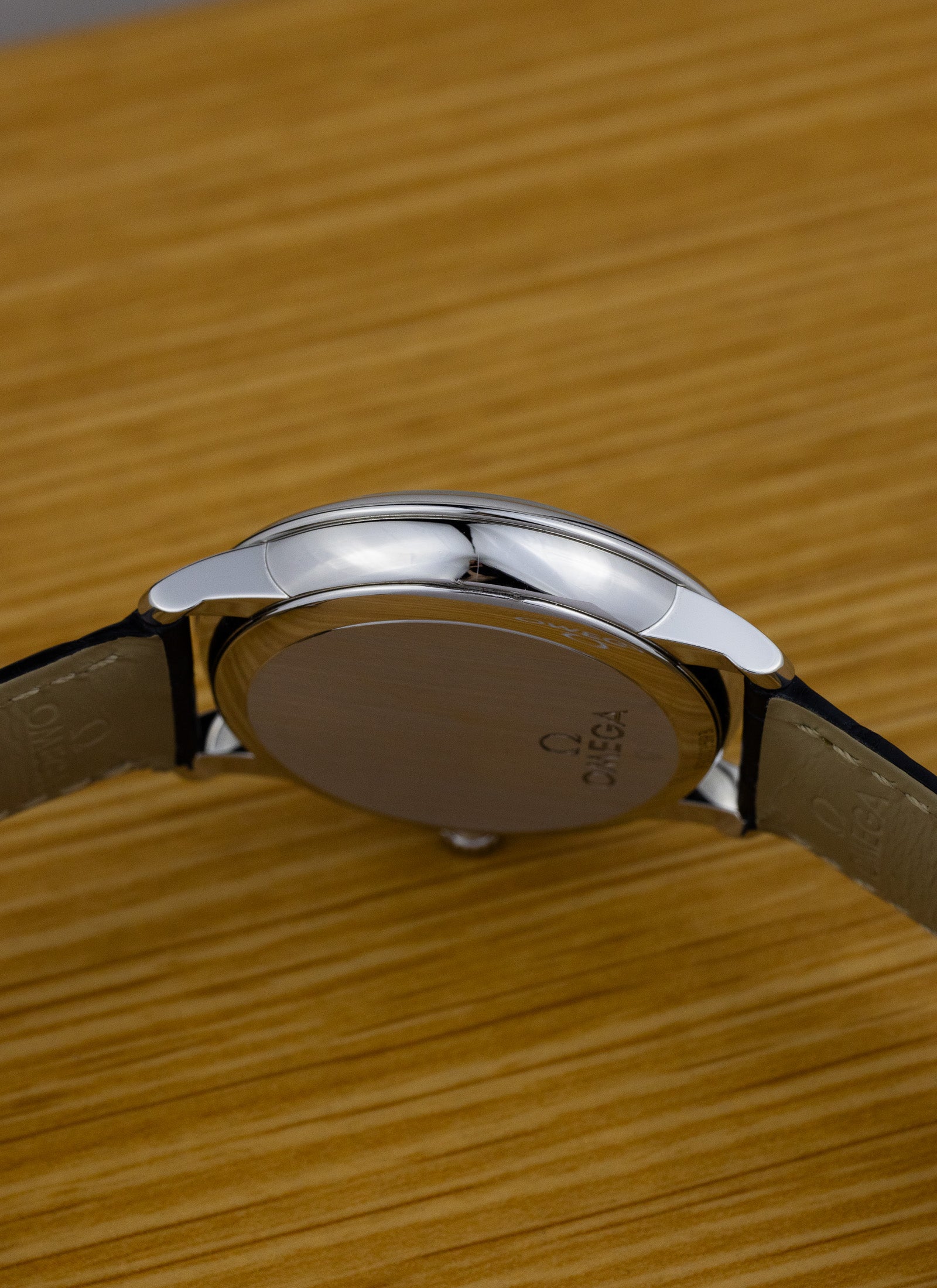 2022 Omega De Ville Prestige 424.13.40.20.02.001 cal. 2500 Serviced Full Set