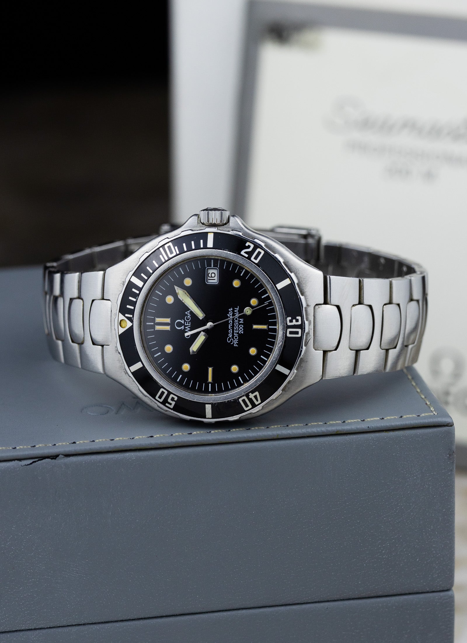 1993 Omega Seamaster 200m Pre Bond 396.1062 Box